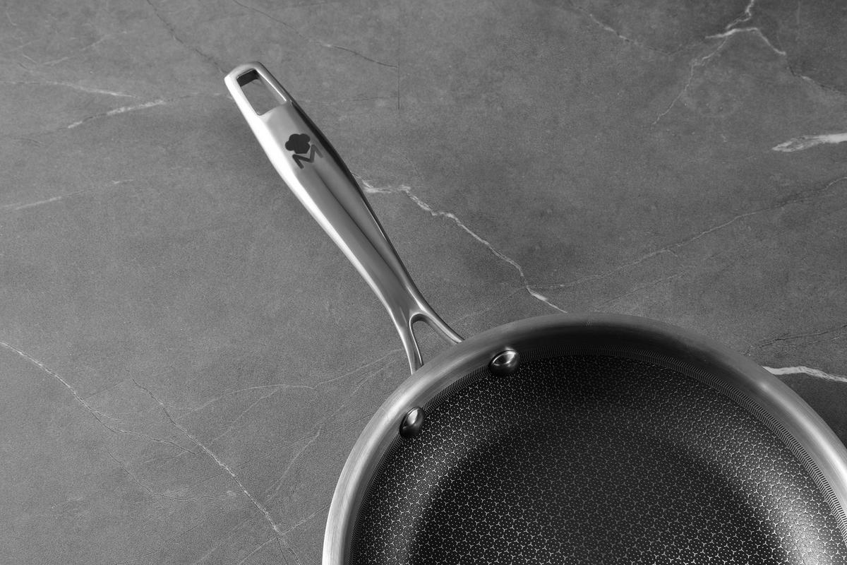 WOK  - Edelstahlfarben/Schwarz, Basics, Metall (53/29,5/9cm) - Masterpro