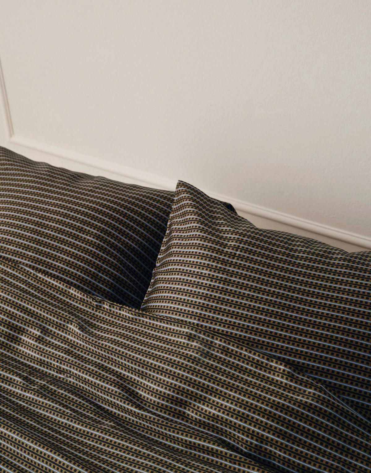 BETTWÄSCHE 2-teilig Aren Satin 155/220 cm  - Braun, KONVENTIONELL, Textil (155/220cm) - Marc O'Polo