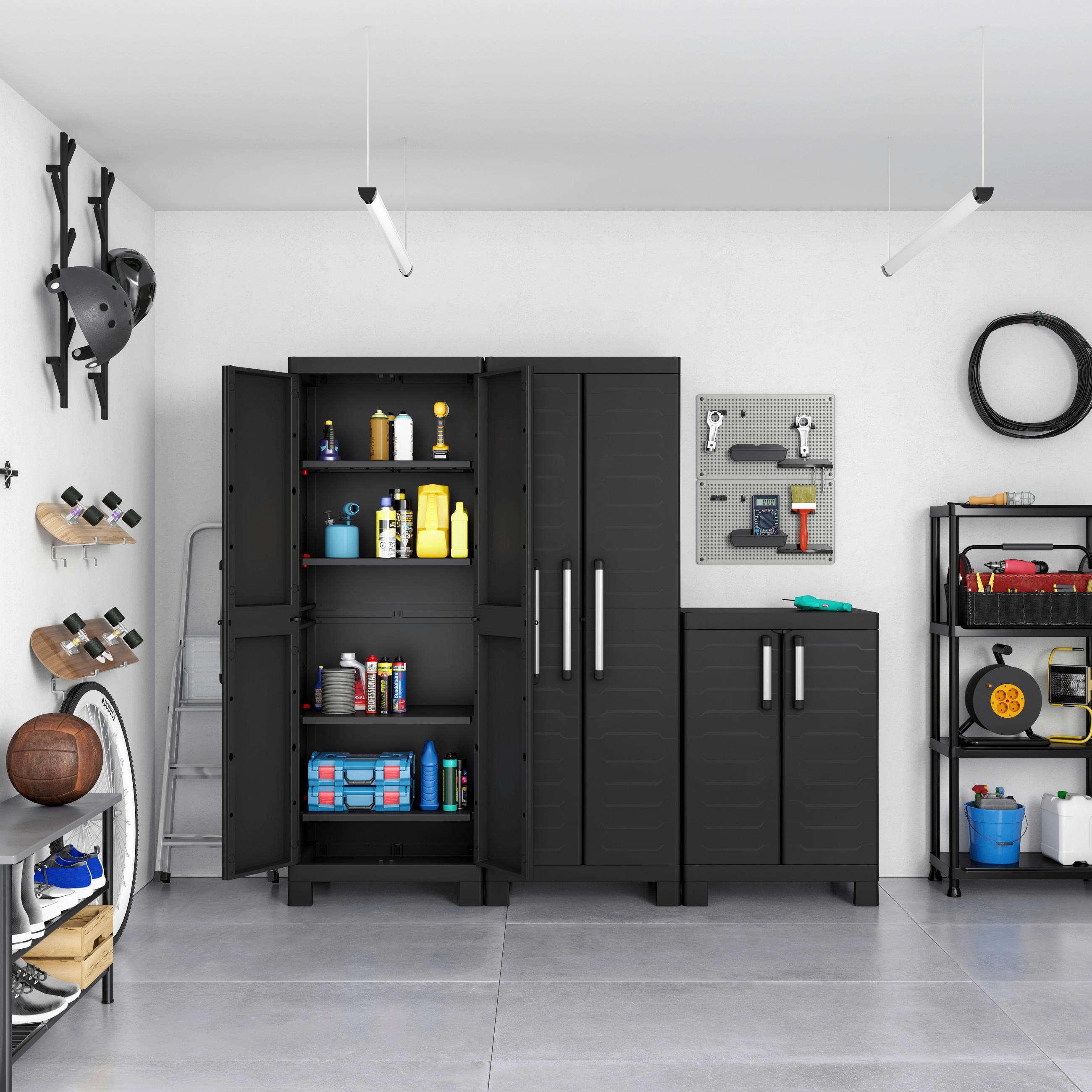 Keter Geräteschrank Schwarz 65x182x45 cm