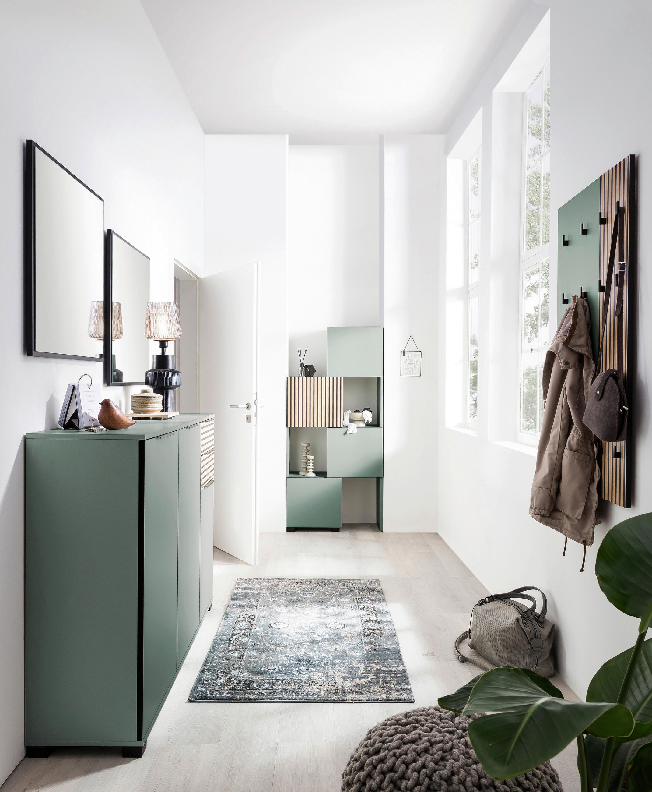 Thumbnail - Mid.you Garderobenpaneel, Grün, Eiche, Holzwerkstoff, 73.5x109x2.6 cm, Aufhängemöglichkeit, Garderobe, Garderobenpaneele...