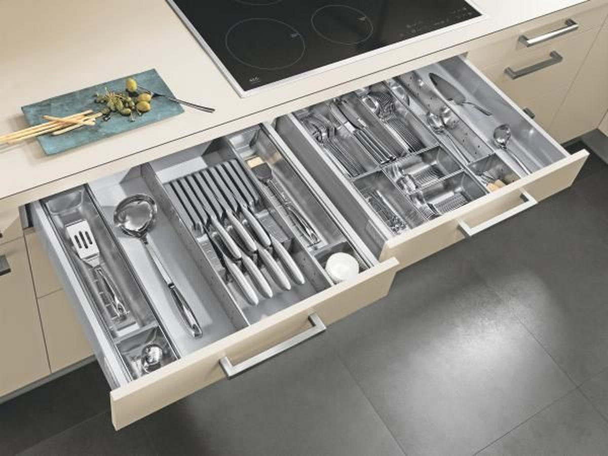 EINBAUKÜCHE   - Design, Holzwerkstoff - EWE