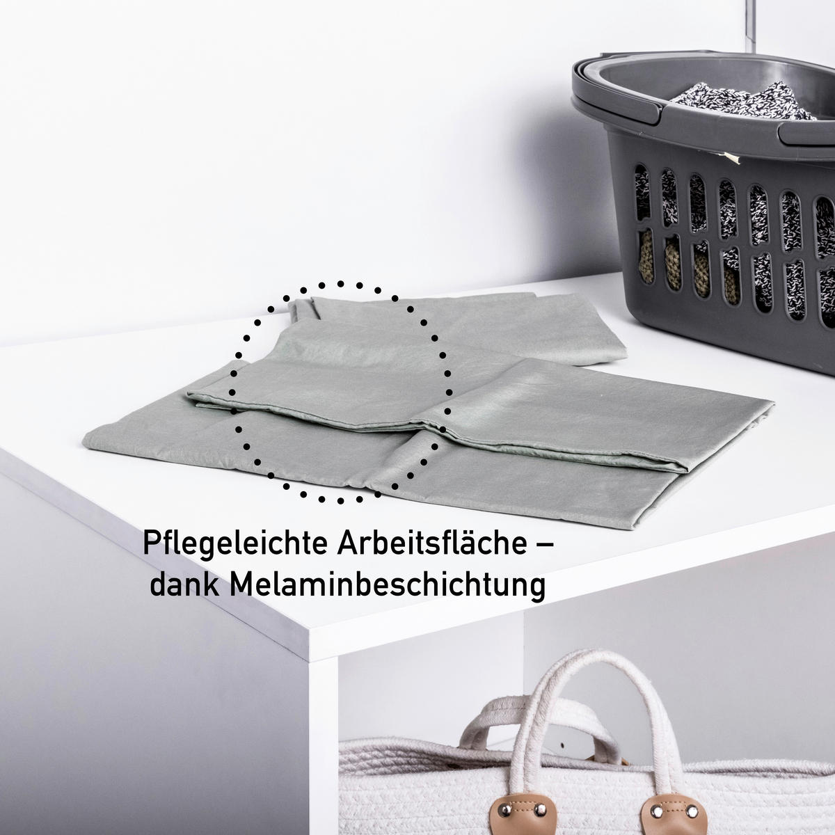 HAUSWIRTSCHAFTSRAUM  in Weiß  - Weiß, MODERN, Holzwerkstoff (201/164/68cm) - home24