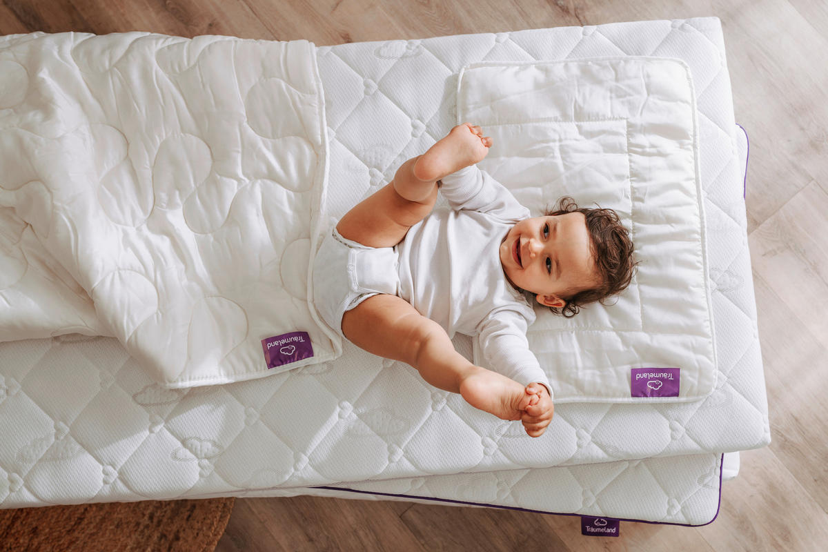 BABYKISSEN 28/26/7 cm  - Weiß, Basics, Textil (28/26/7cm) - Träumeland