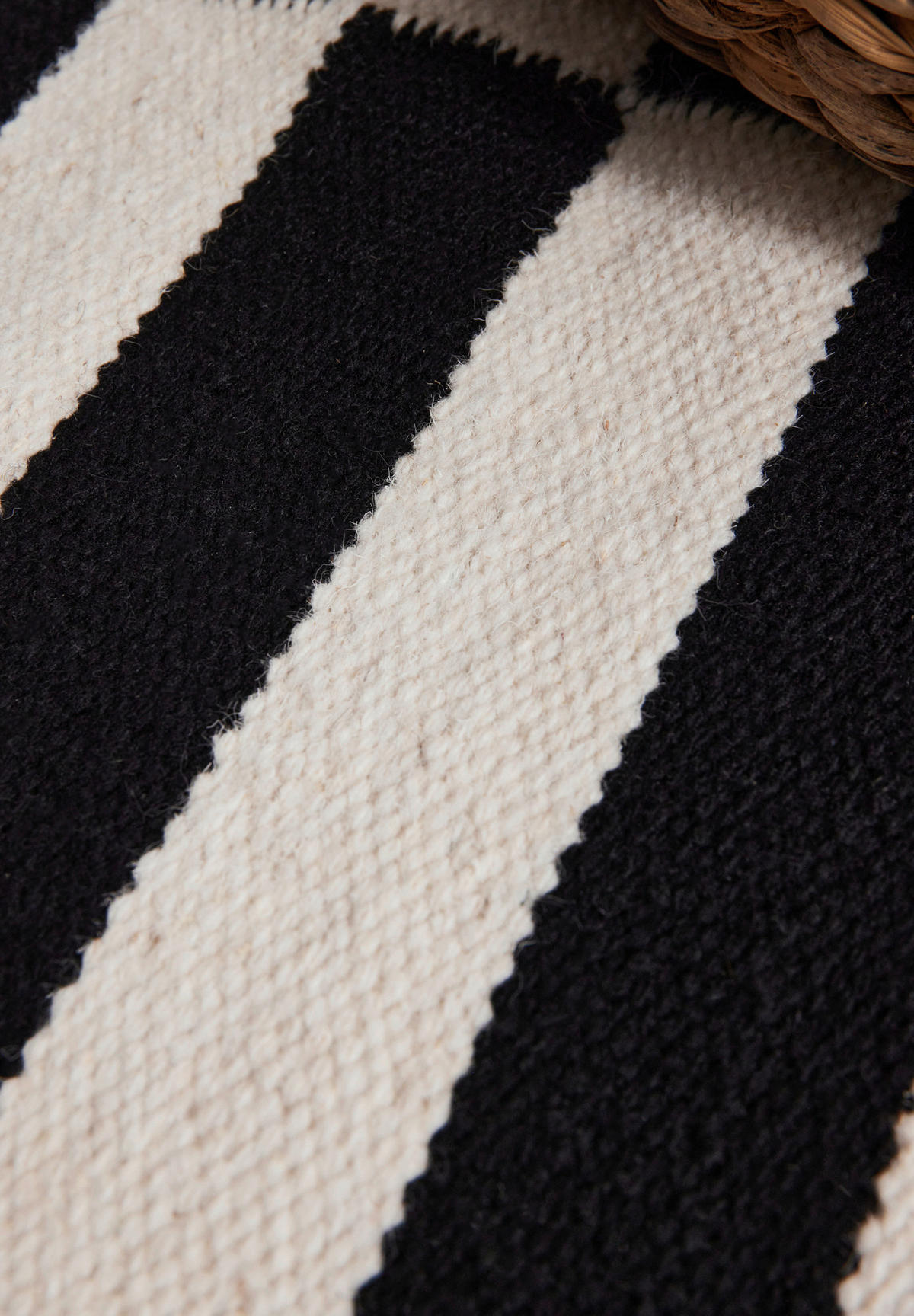 HANDWEBTEPPICH 80/150 cm Donna Schwarz, Weiß  - Schwarz/Weiß, Basics, Textil (80/150cm)