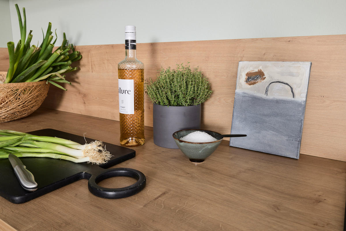 EINBAUKÜCHE   - Eichefarben, Design, Holzwerkstoff - Nolte Küchen