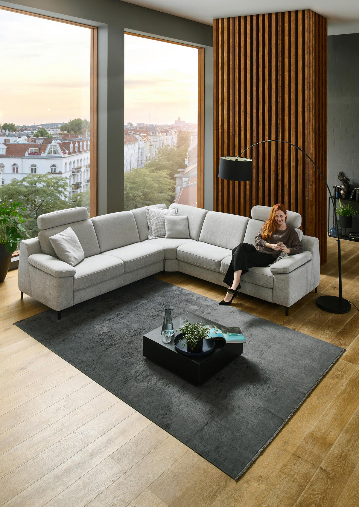 ECKSOFA in Chenille Hellgrau  - Hellgrau/Schwarz, Design, Textil/Metall (278/278cm) - Valdera