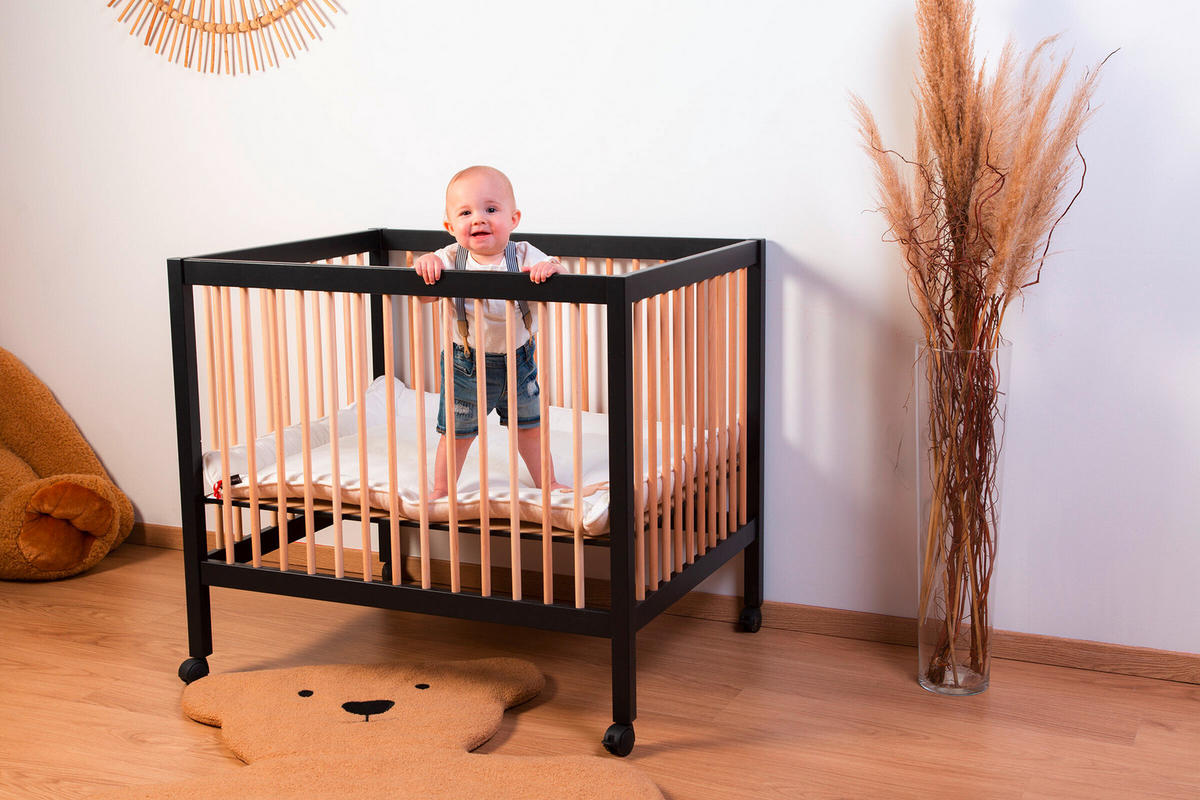 LAUFGITTER Playpen 97 2023  98/78/82 cm  - Schwarz/Naturfarben, KONVENTIONELL, Holz/Kunststoff (98/78/82cm) - Childhome