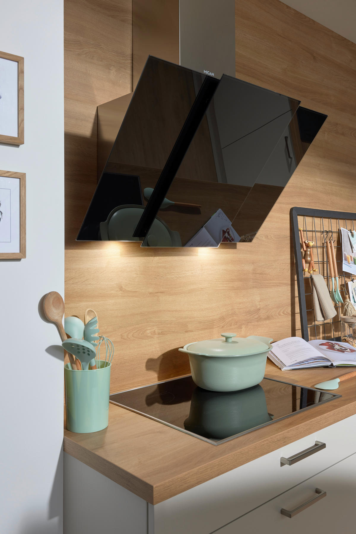 EINBAUKÜCHE  - Design, Holzwerkstoff - Novel