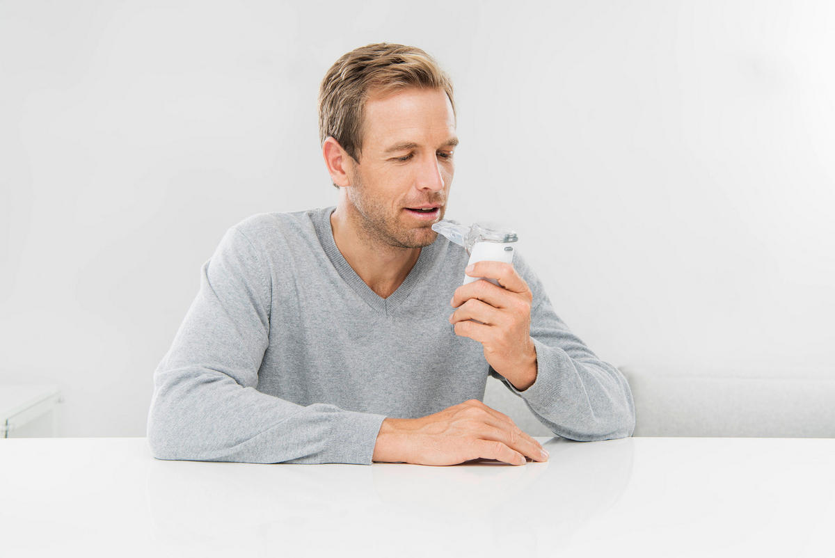 INHALATOR  - Weiss, Basics (23,8/11/24cm) - Beurer