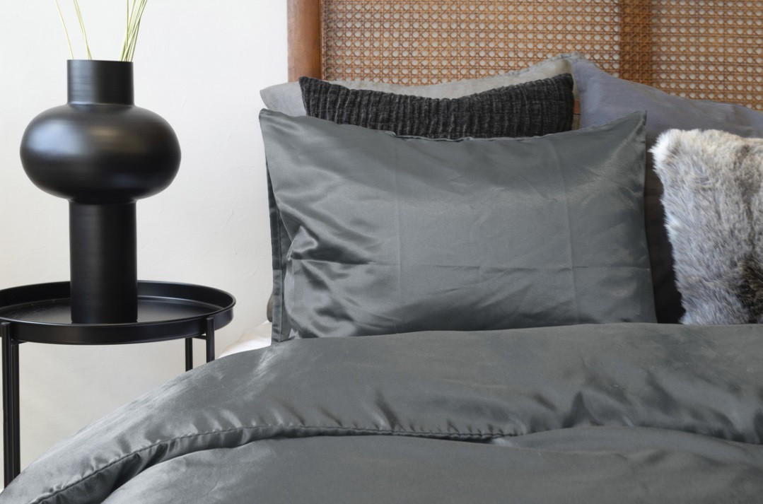 PÅSLAKANSET Glamoursatin satin 150/210 cm  - antracit, Basics, textil (150/210cm)