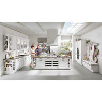 VGRADNA KUHINJA - Konvencionalno, leseni material - Celina