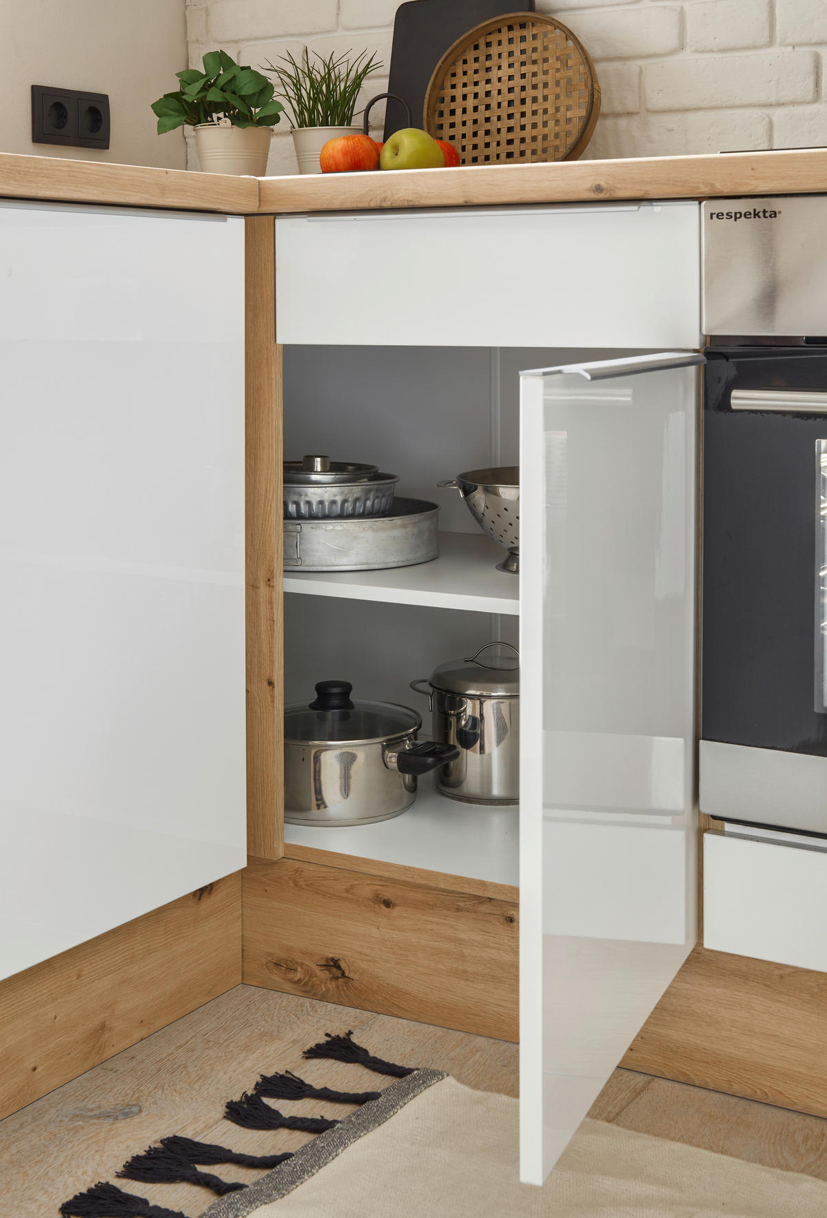 ECKKÜCHE 220/170 cm  in Weiß Hochglanz, Eiche Artisan  - Weiß Hochglanz/Alufarben, LIFESTYLE, Holzwerkstoff/Kunststoff (220/170cm) - Respekta