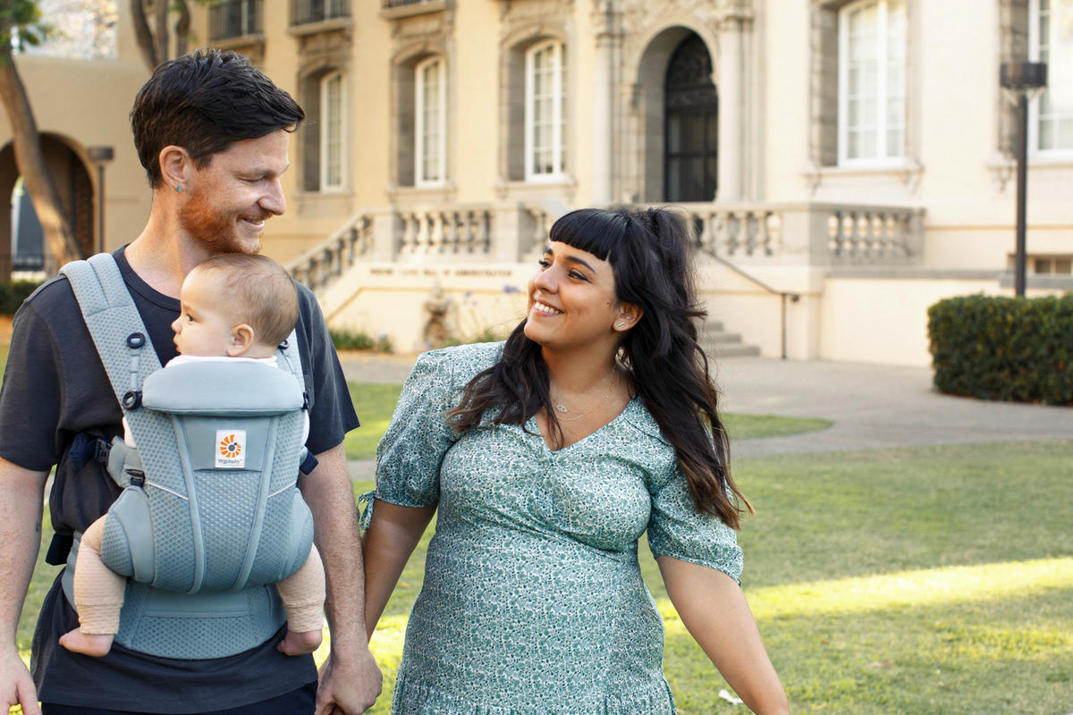 BABYTRAGE Omni Breeze  - Pastellblau, Basics, Textil (23,5/16/27cm) - Ergo Baby