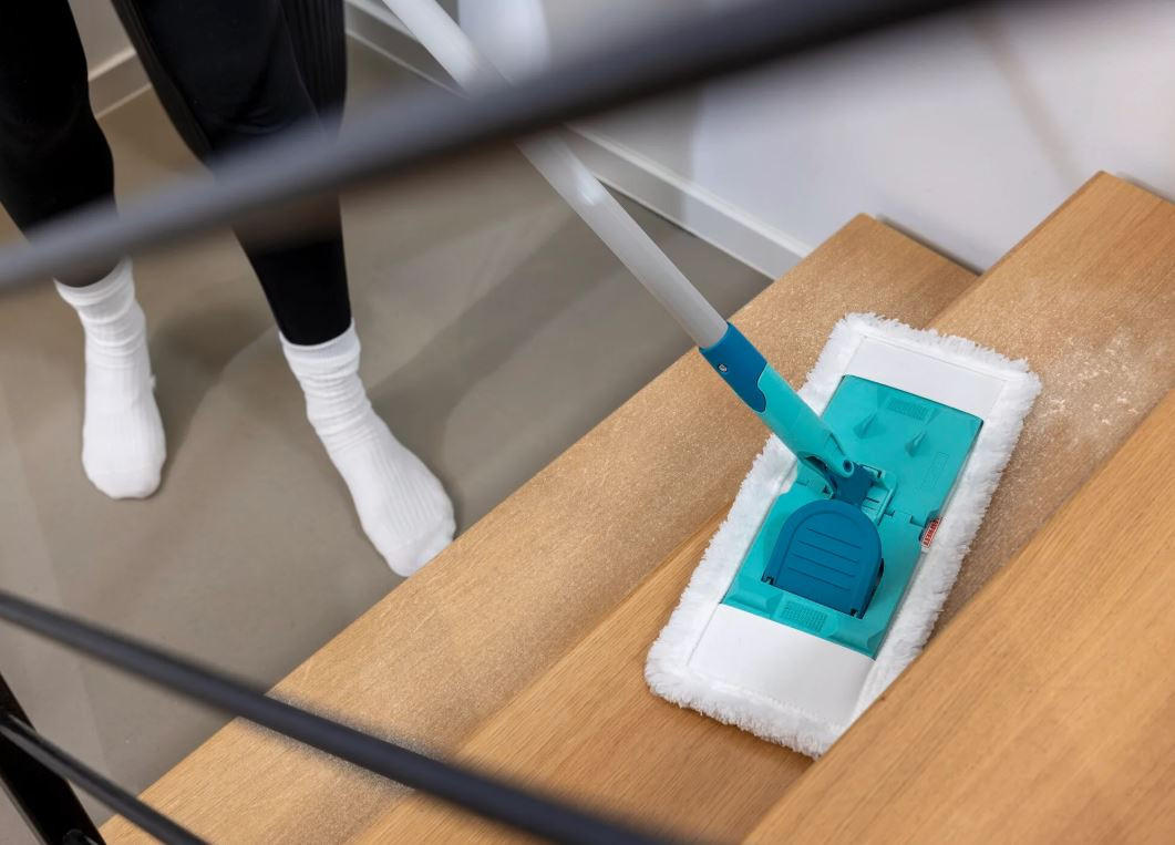 BODENWISCHER - Türkis, Basics, Textil/Metall (33/148cm) - Leifheit