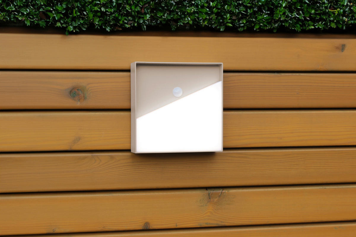 AKKU-WANDLEUCHTE - Sandfarben, Design, Metall (15/15/4cm)