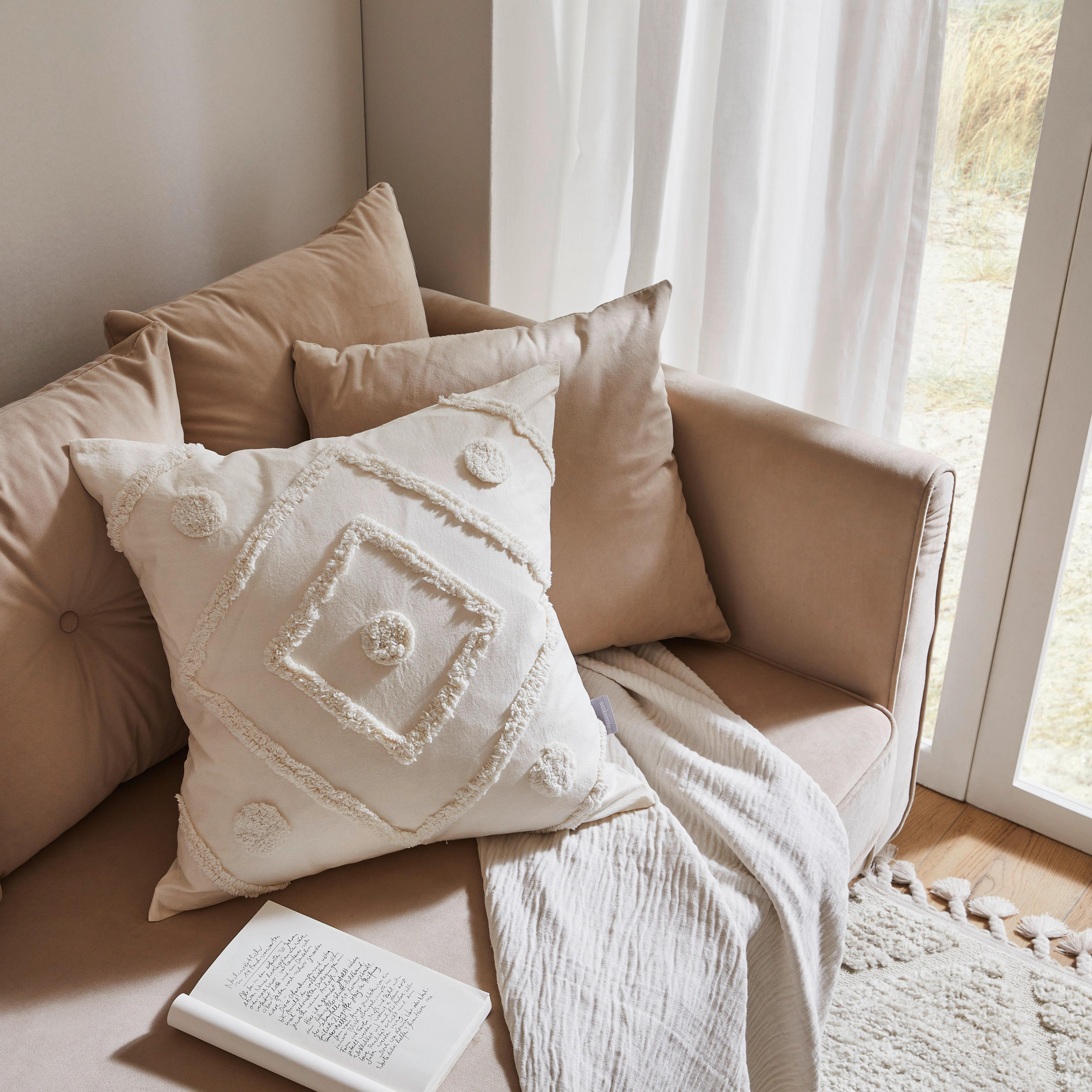ZIERKISSEN 50/50 cm - Creme, Trend, Textil (50/50cm) - Ambiente