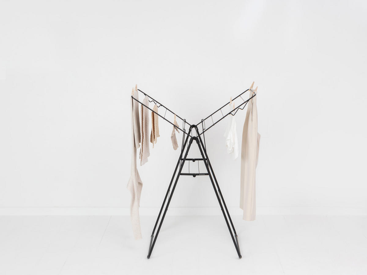 STALAK ZA SUŠENJE RUBLJA - crna, Basics, metal (59/98/5cm) - Brabantia