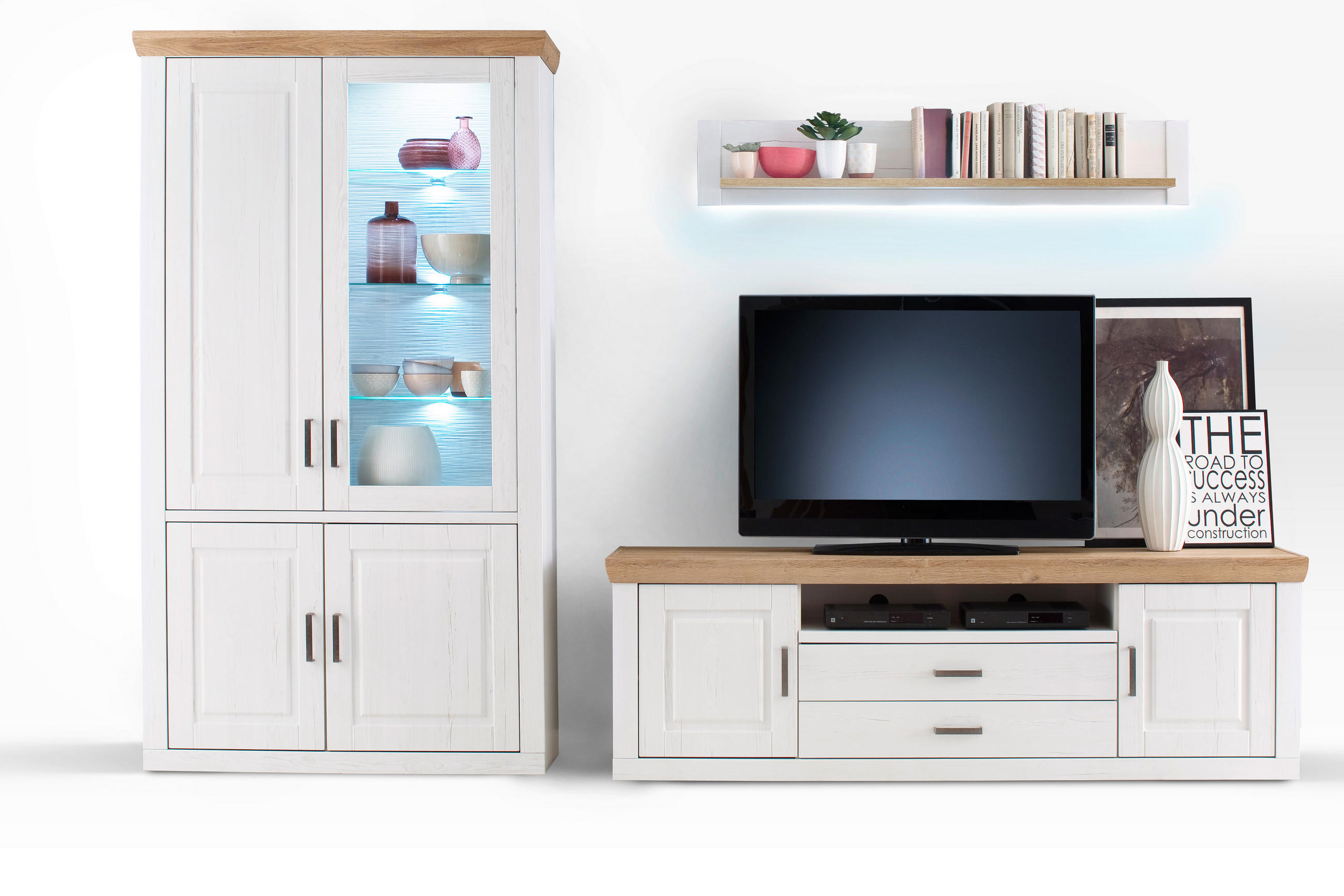 OBÝVACÍ STĚNA, barvy pinie - barvy pinie/barvy niklu, Design, kov/kompozitní dřevo (326/210/52cm) - Livetastic
