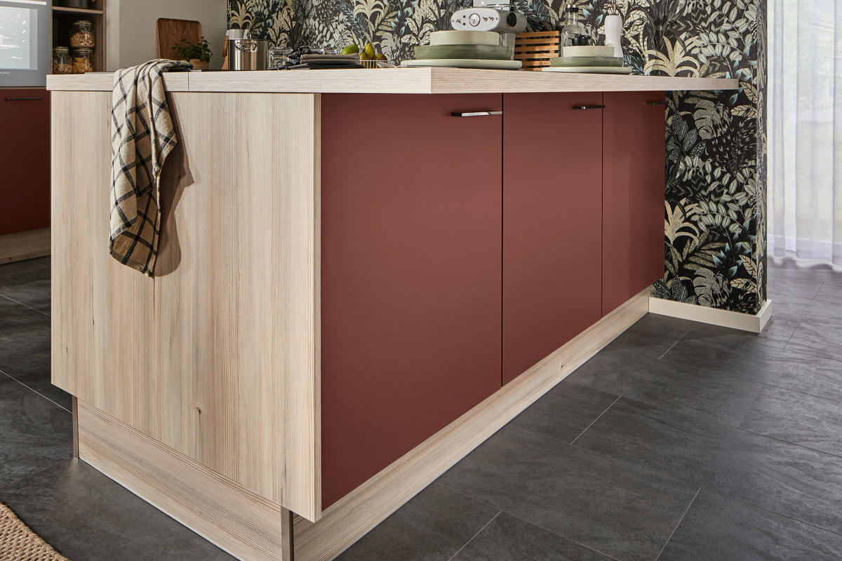 ECKKÜCHE  in Rot, Tannenholzfarben  - Rot/Tannenholzfarben, Design, Holzwerkstoff/Metall (121,6/280/150cm) - Xora