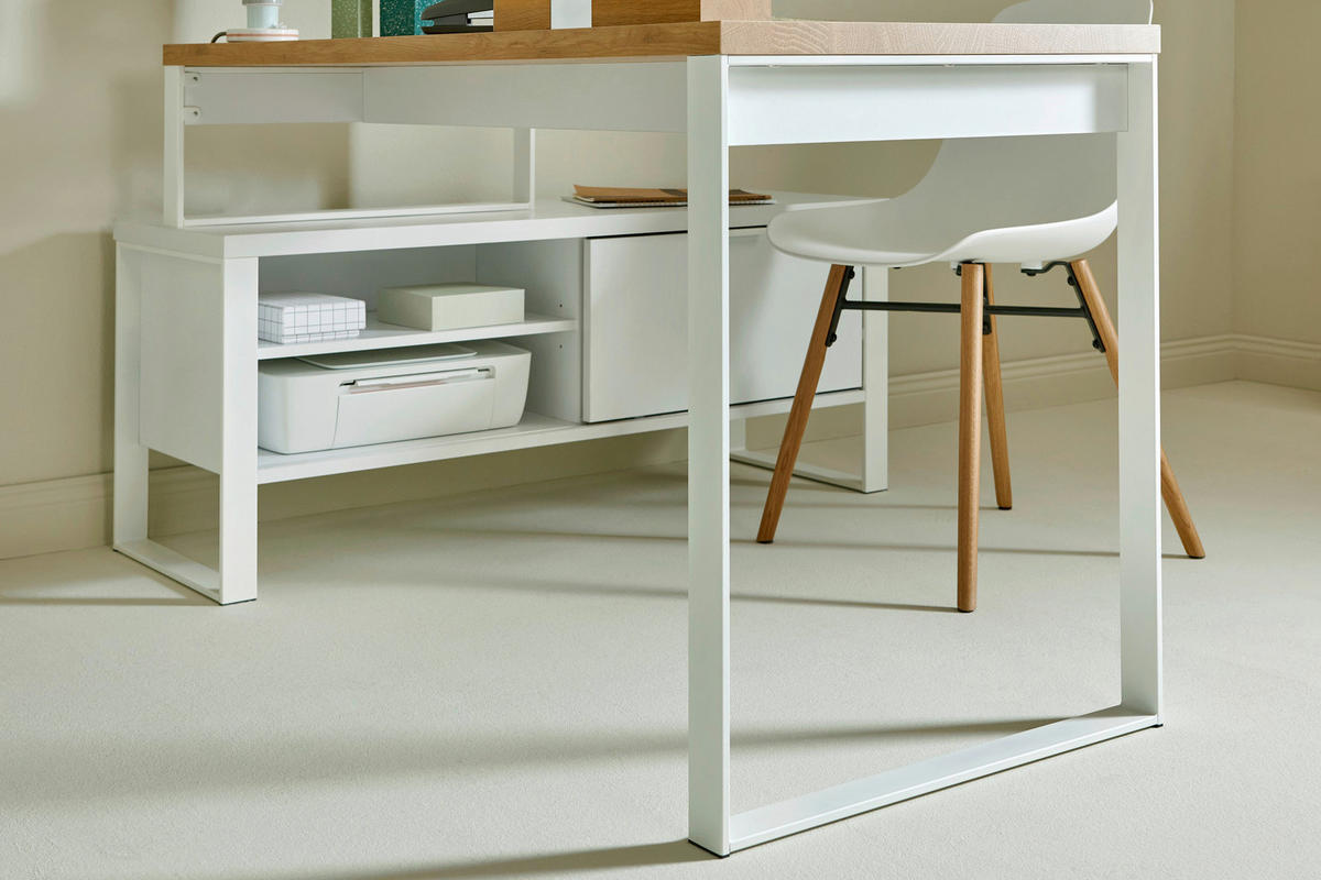SCHREIBTISCH 147/120/76 cm  in Weiss, Eichefarben  - Weiss/Eichefarben, Konventionell, Holzwerkstoff/Metall (147/120/76cm) - Livetastic