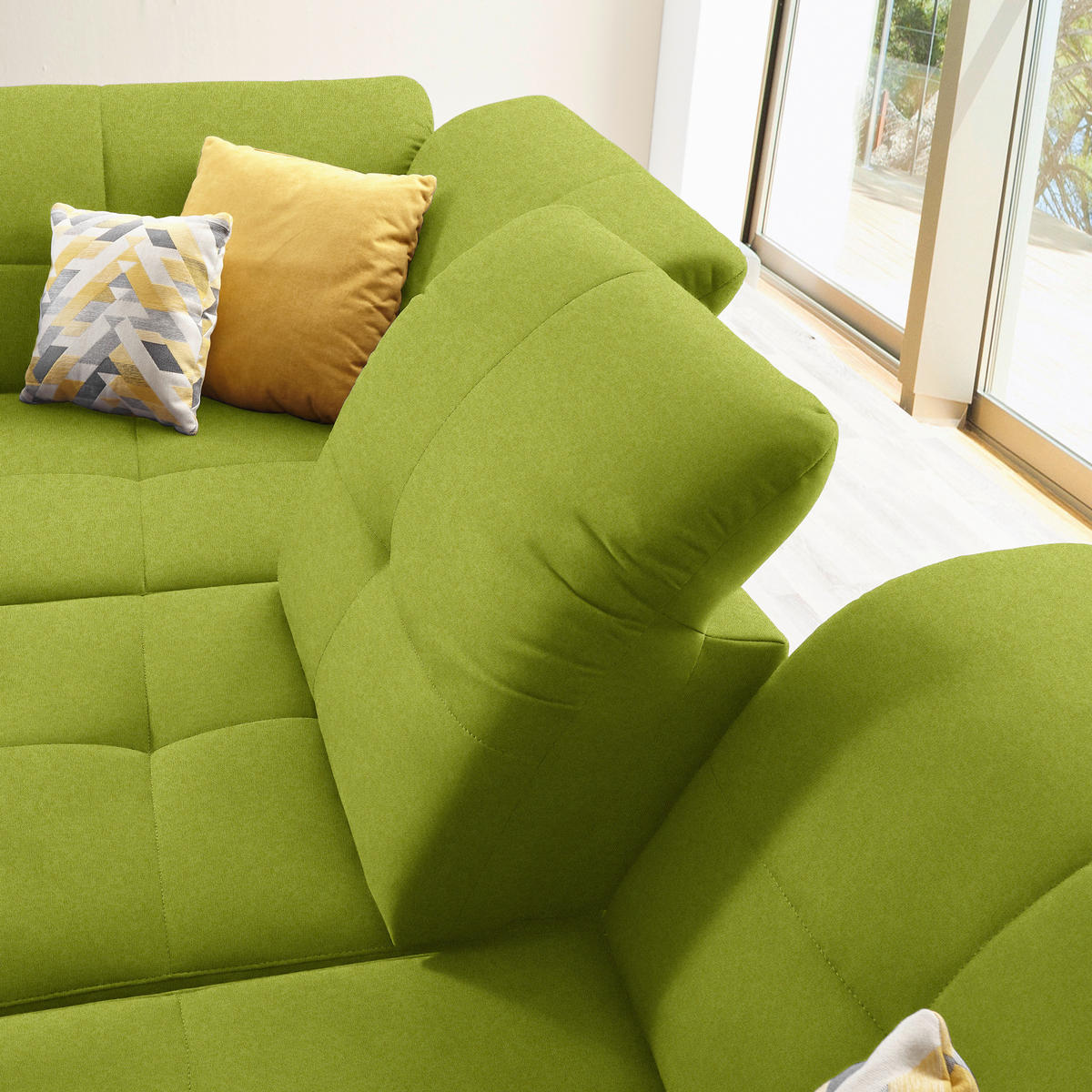 ECKSOFA in Chenille Limette  - Limette/Schwarz, Design, Textil/Metall (240/308cm) - Xora
