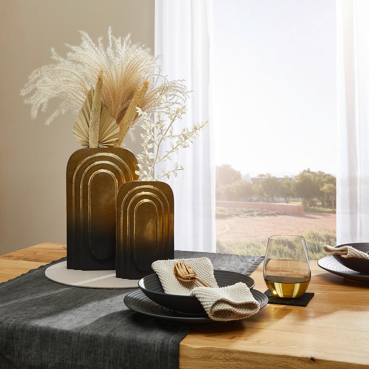 VASE 22 cm  - Goldfarben/Schwarz, Trend, Metall (14/9/22cm) - Ambia Home