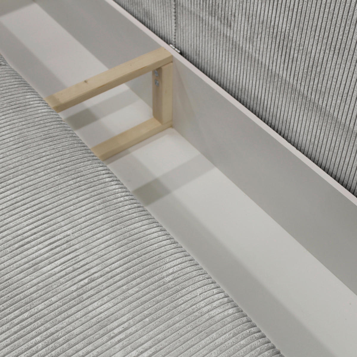 SCHLAFSOFA LOFT Cord Grau  inkl. Zierkissen, Rückenkissen, Bettkasten  - Schwarz/Grau, Design, Kunststoff/Textil (255/90/97cm) - MID.YOU