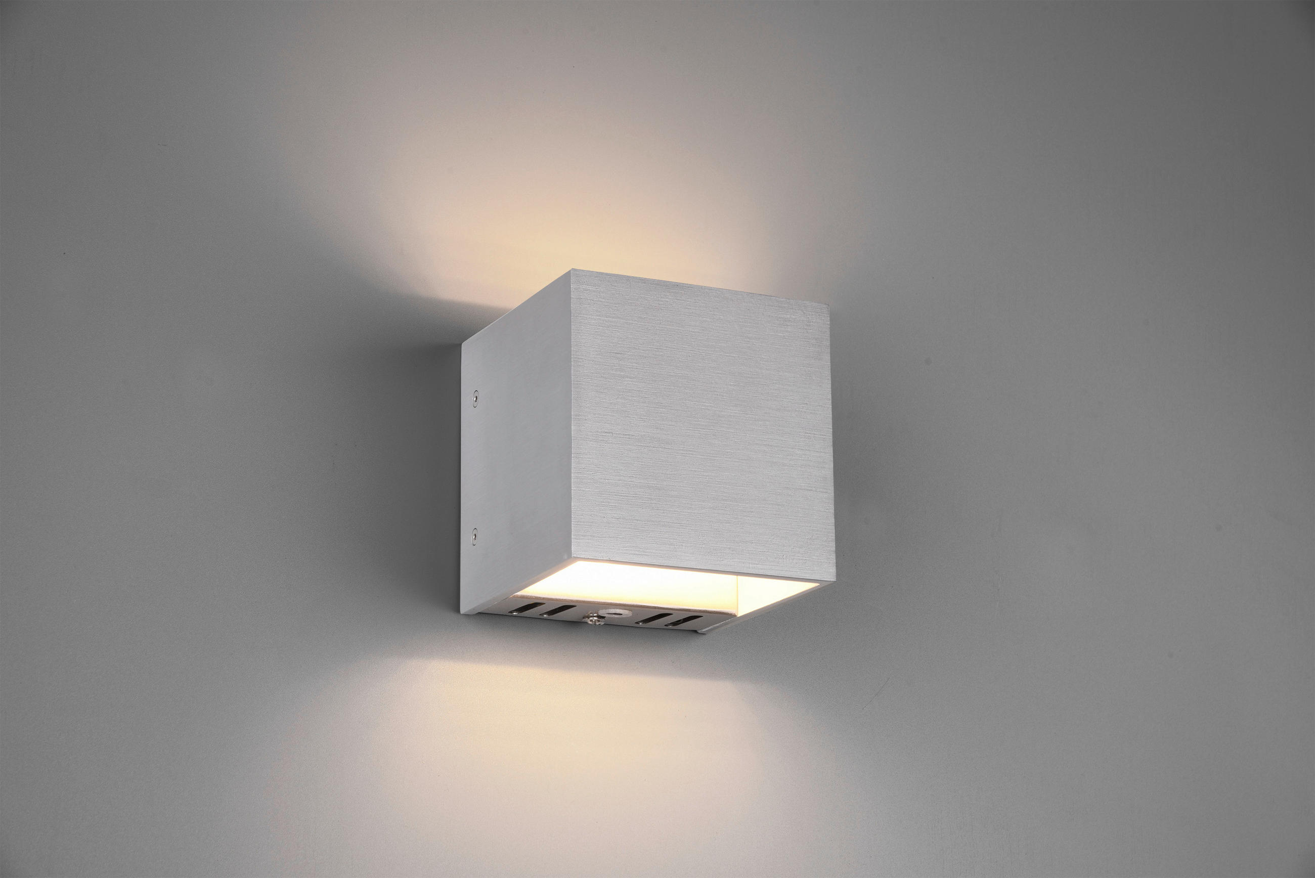 STENSKA LED-SVETILKA  FIGO 5,5 W/700 lm/3000-6500 K/230 V/ - siva/barve aluminija, Design, kovina (10/10/10cm)