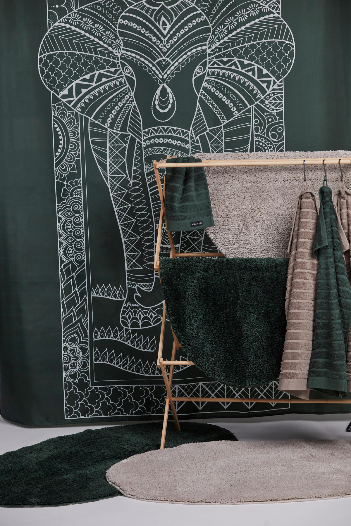 BADRUMSMATTA mörkgrön 60/90 cm  - mörkgrön, Basics, textil/plast (60/90cm)