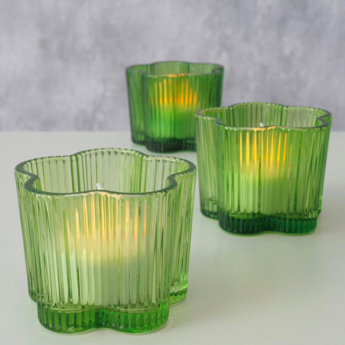VÄRMELJUSHÅLLARE  - grön, Basics, glas (7,8/6cm)