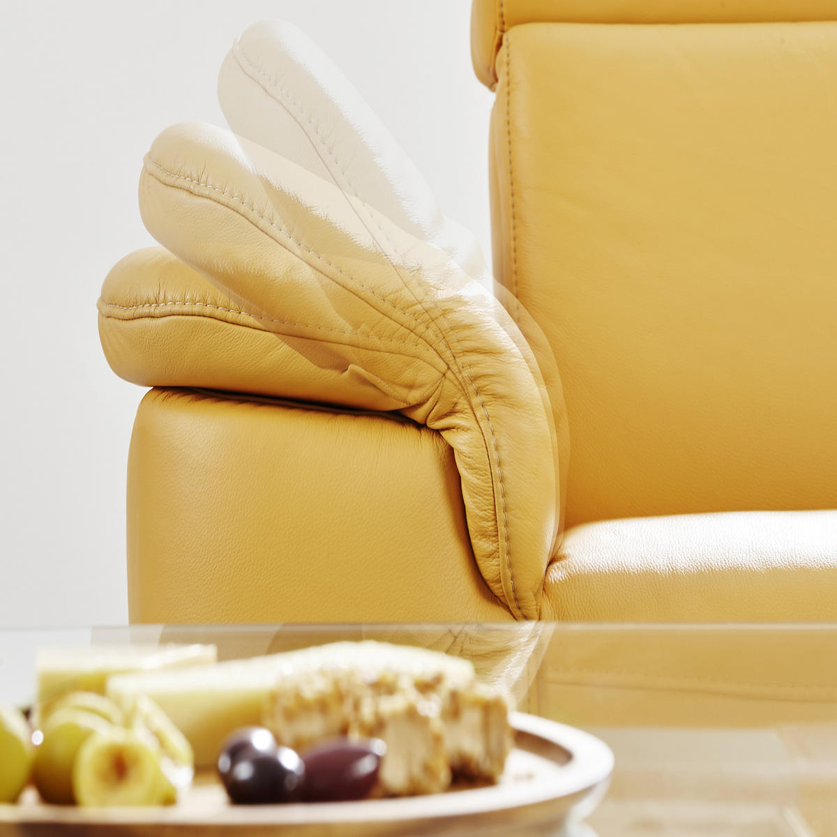 ECKSOFA in Echtleder Gelb  - Gelb/Alufarben, Design, Leder/Metall (271/239cm) - Cantus