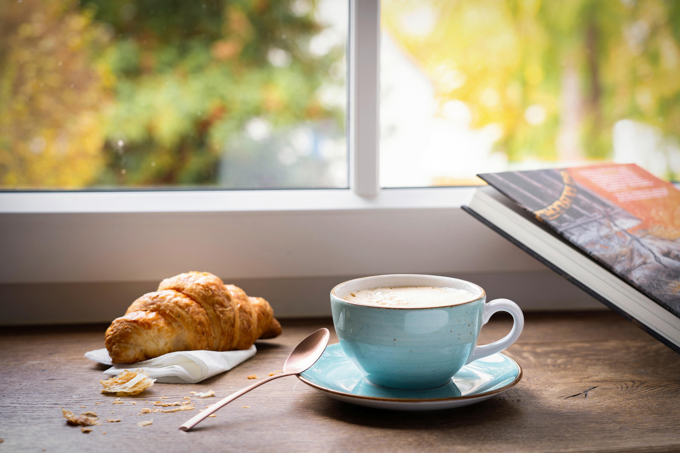 CAPPUCCINOKOPP MED FAT Vintage Nature    - vit/turkos, Basics, keramik - Creatable