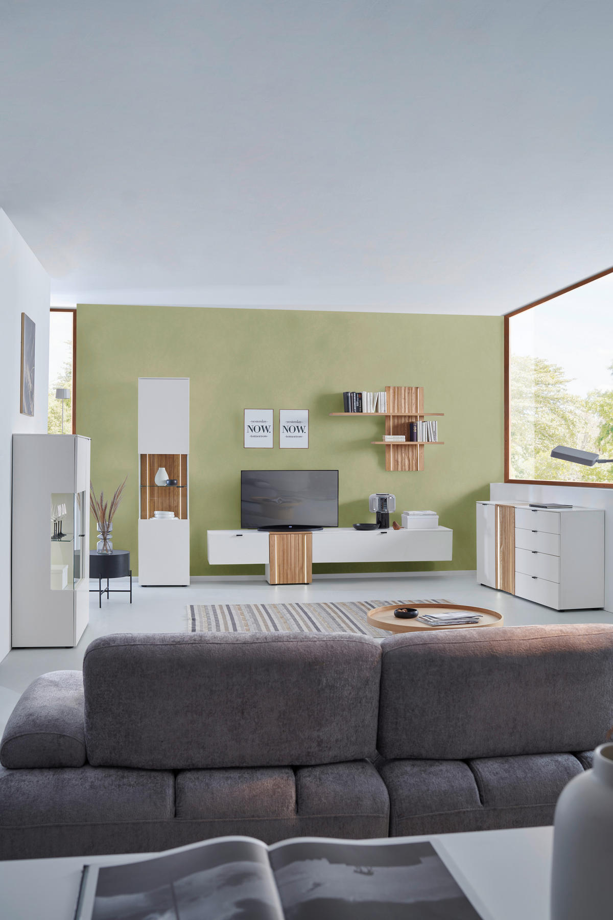 WOHNWAND  in Weiss, Eichefarben 310/203/42 cm  - Weiss/Eichefarben, Design, Glas/Holz (310/203/42cm) - Novel