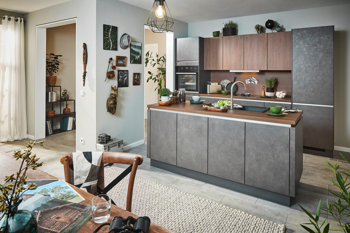 INBYGGNADSKÖK   - Design, trämaterial - Celina