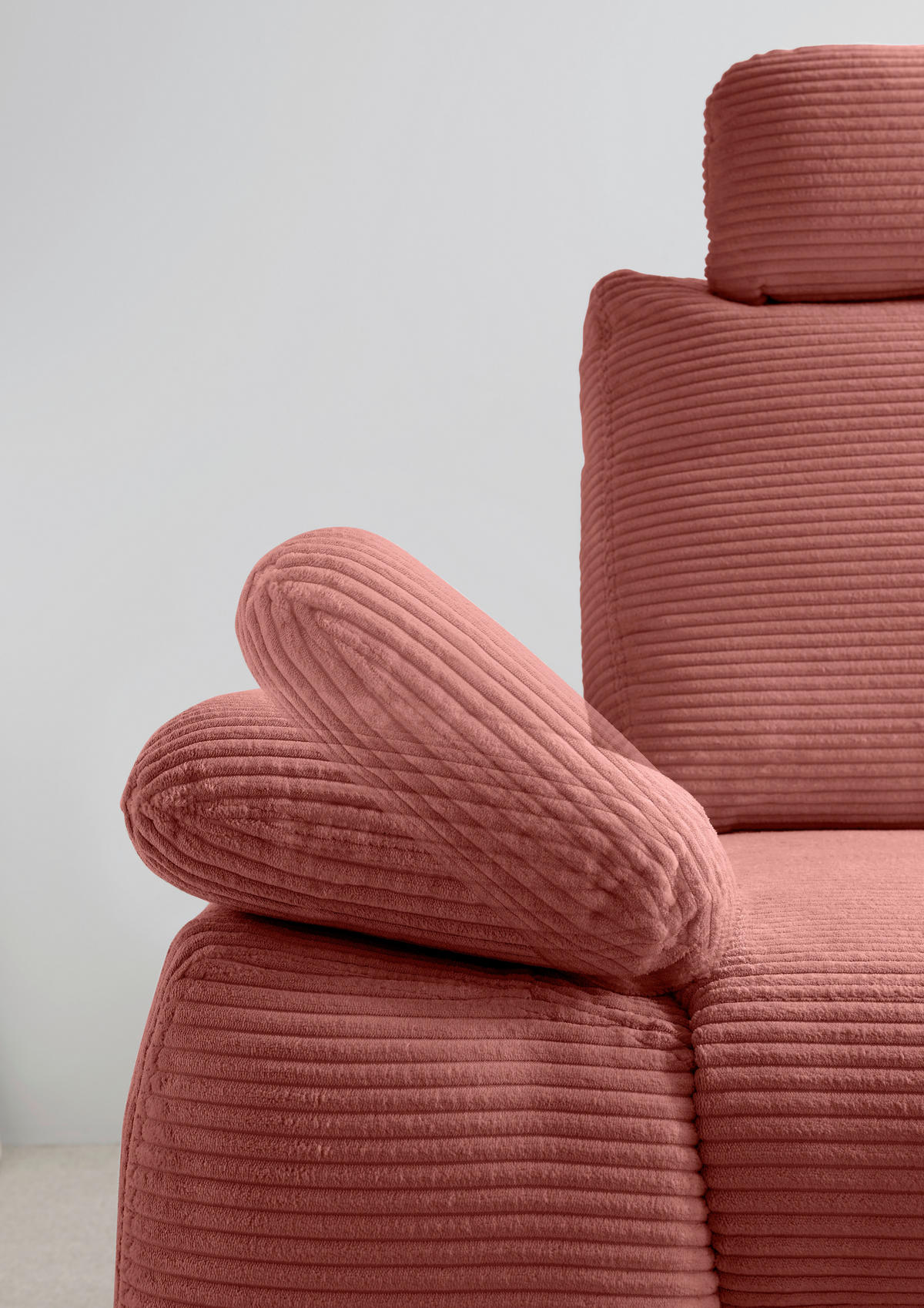 ECKSCHLAFSOFA in Cord Koralle  - Wildeiche/Koralle, Modern, Holz/Textil (261/206cm) - Livetastic
