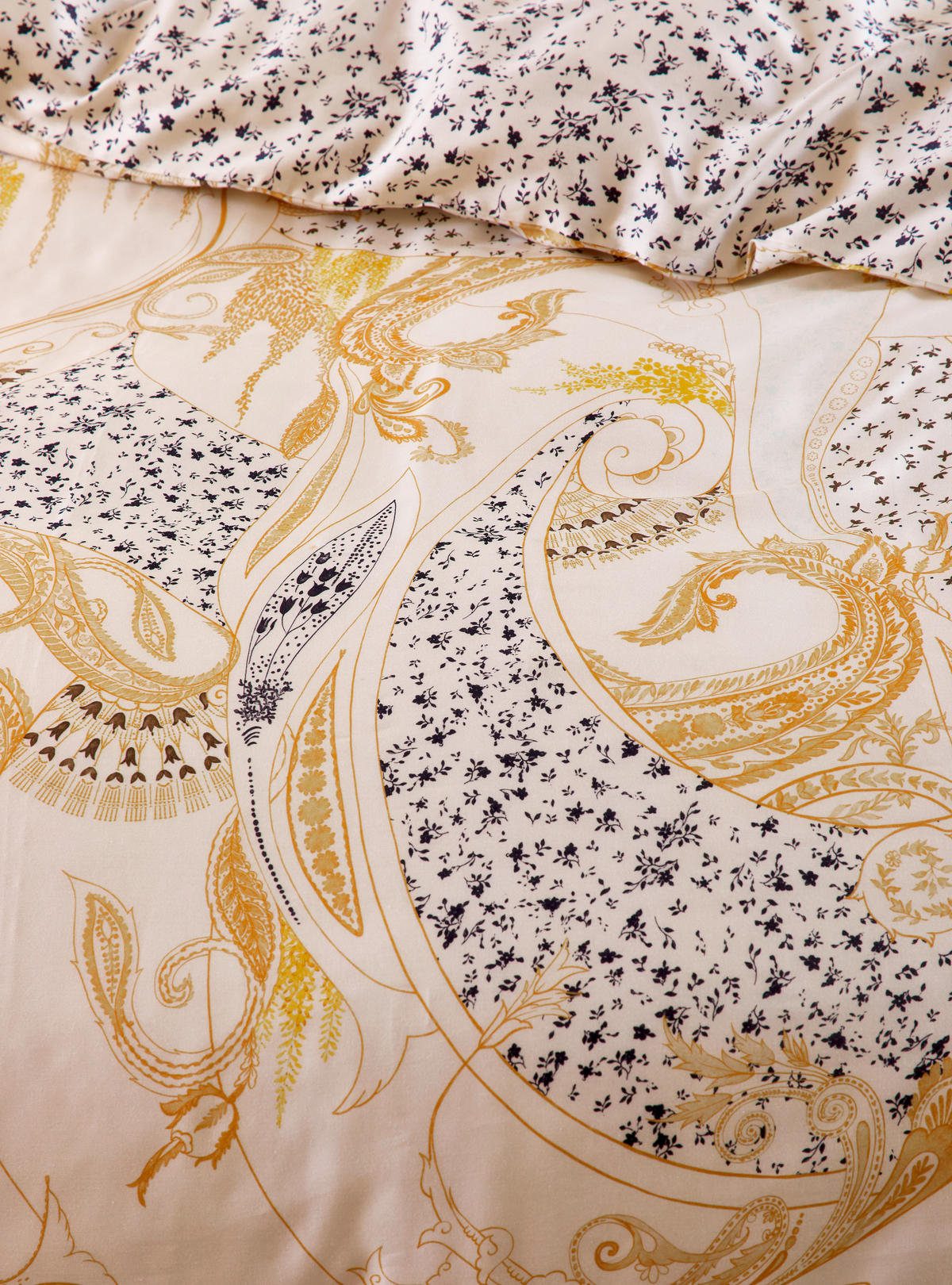 WENDEBETTWÄSCHE SS22 Satin  - KONVENTIONELL (135/200cm) - Essenza