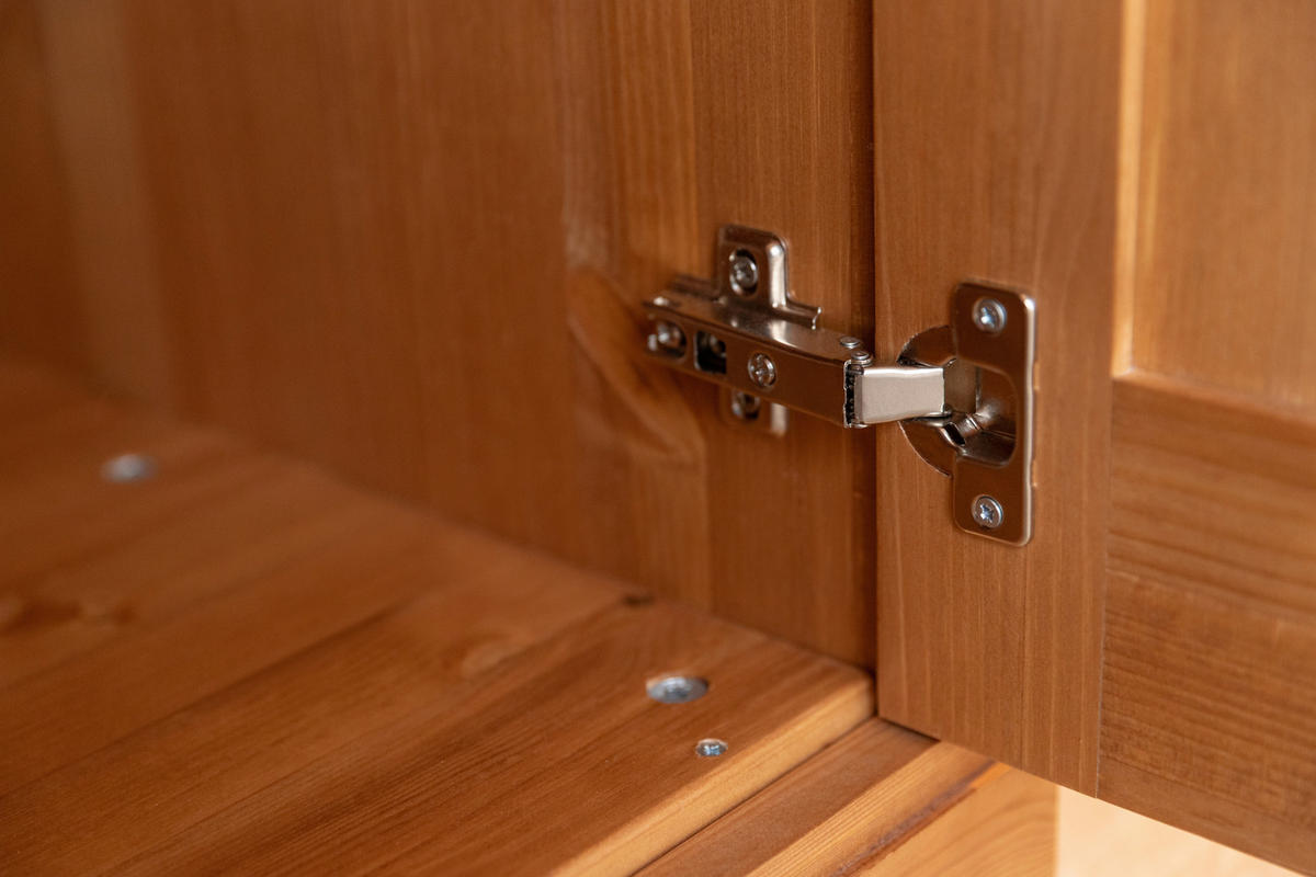 KLEIDERSCHRANK 129/147/63 cm,  in Eichefarben, 2 Tür(en)-türig  - Eichefarben/Silberfarben, KONVENTIONELL, Holz/Metall (129/147/63cm) - Linea Natura