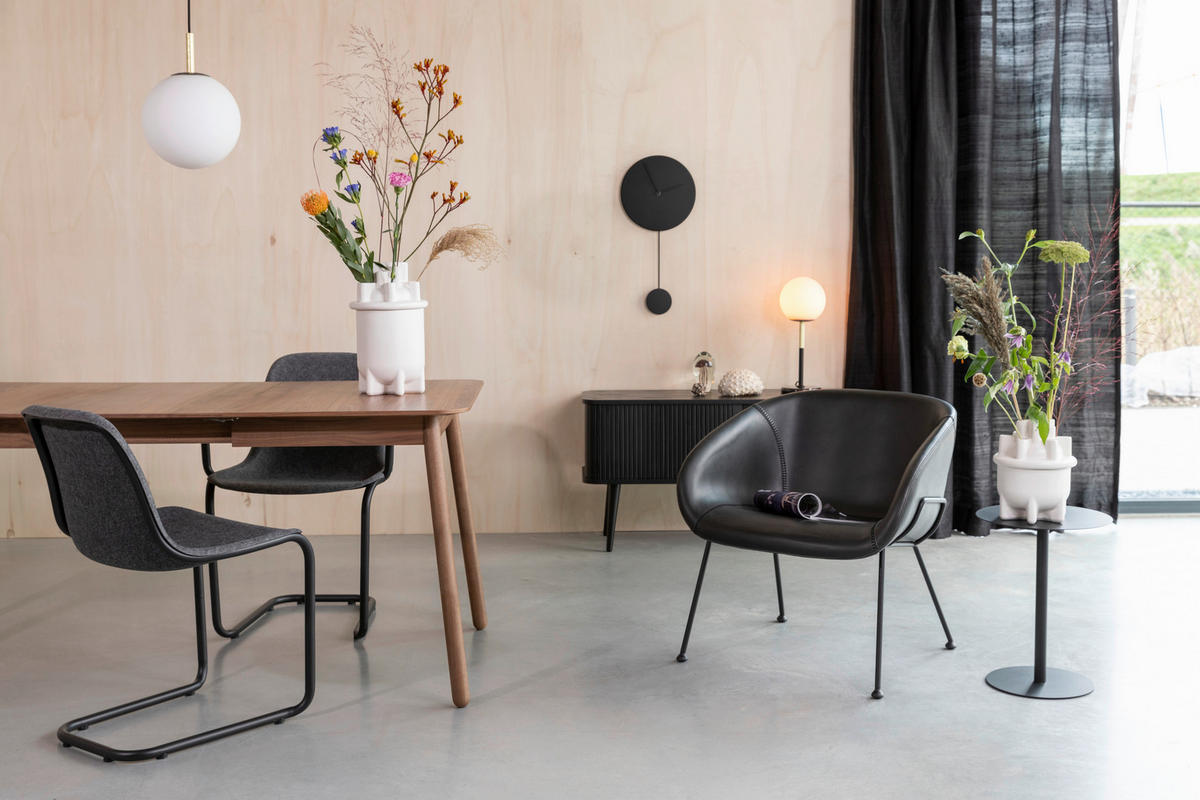 UHR Schwarz 30/63/4 cm  - Schwarz, Basics, Kunststoff (30/63/4cm) - Zuiver