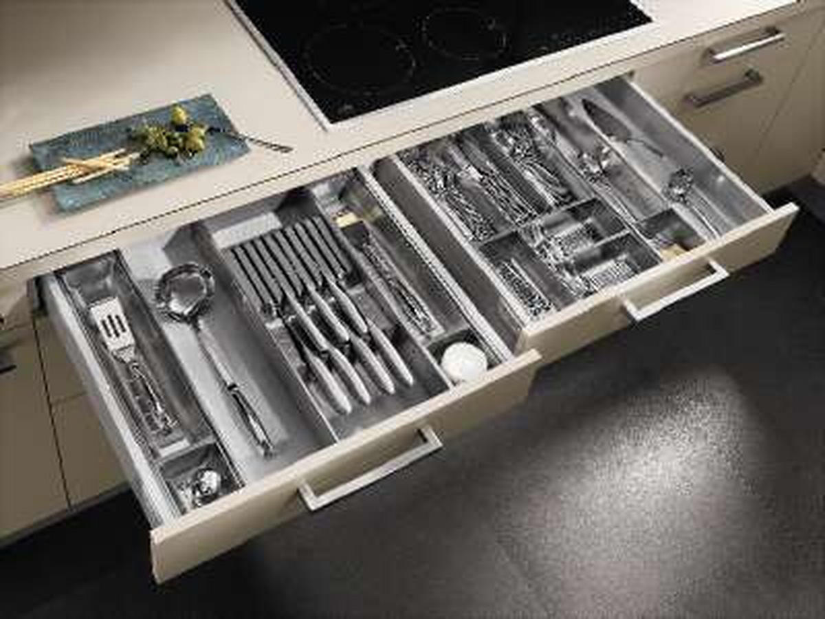 EINBAUKÜCHE   - Design, Holzwerkstoff - EWE
