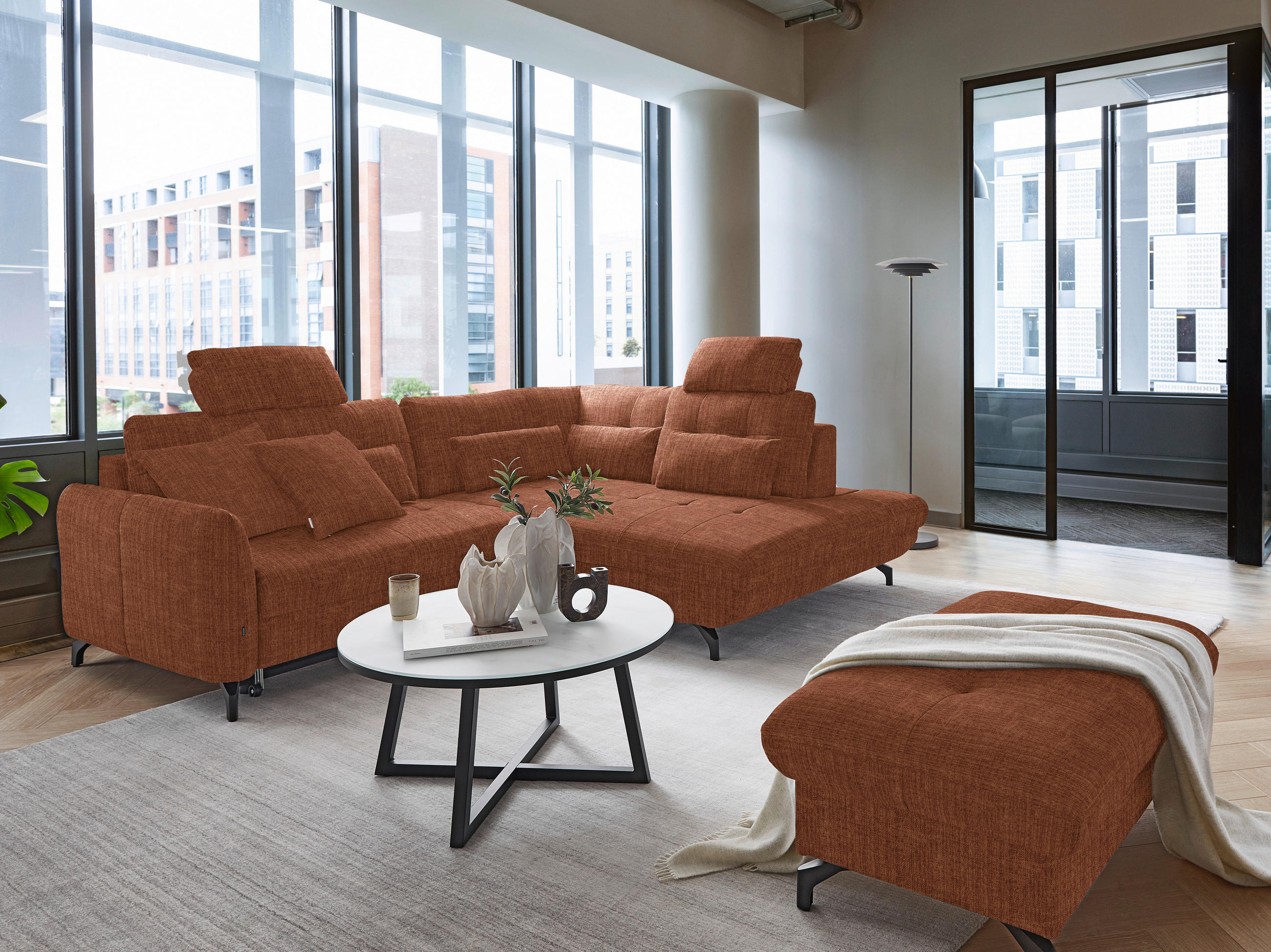 ECKSOFA in Flachgewebe, Leinenoptik Cognac  - Cognac/Schwarz, Modern, Textil/Metall (247/208cm) - Xora