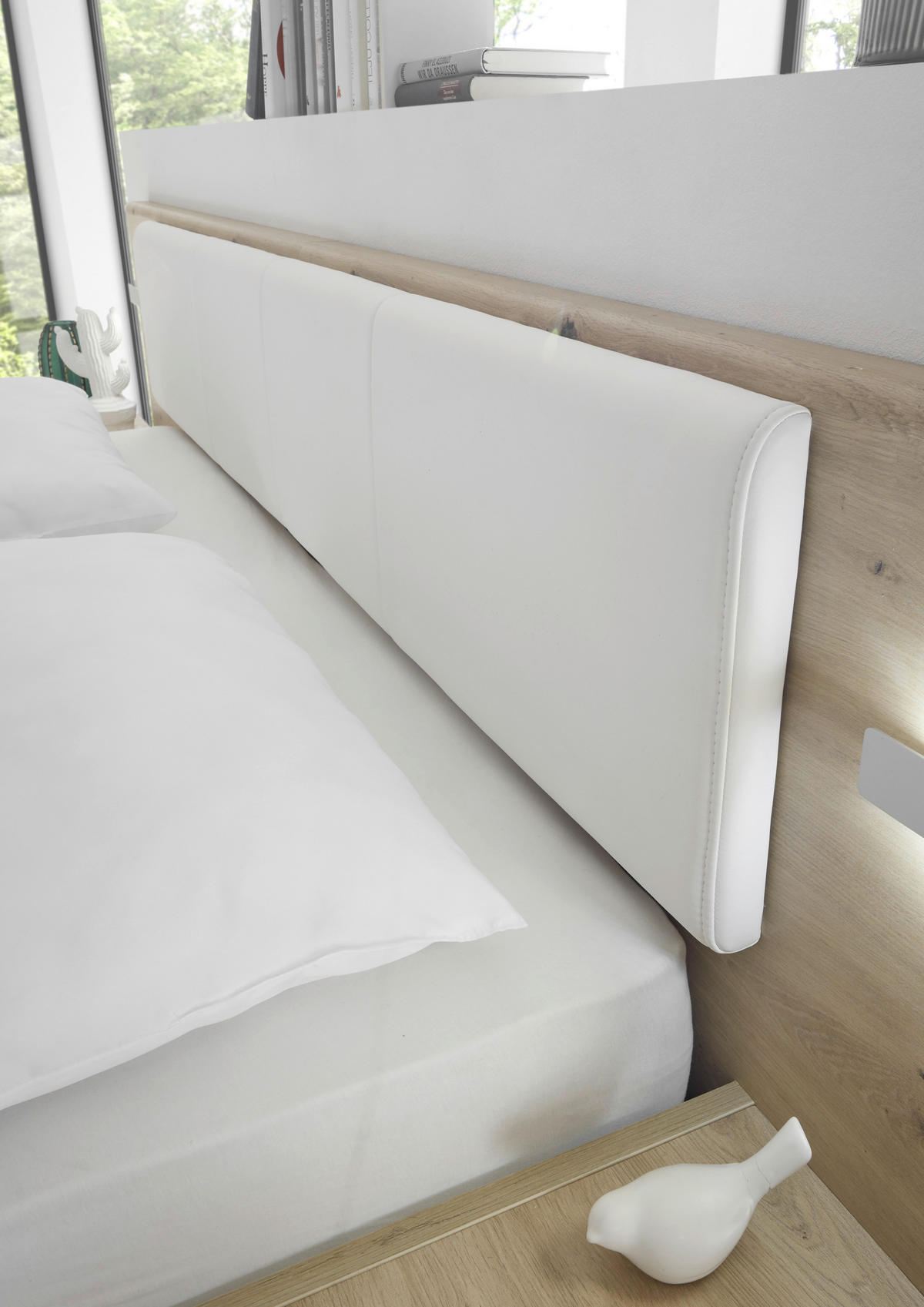 POSTELJA 180 cm   x 200 cm  , tekstil, leseni material bela, hrast artisan  - črna/bela, Moderno, umetna masa/tekstil (180/200cm) - Livetastic
