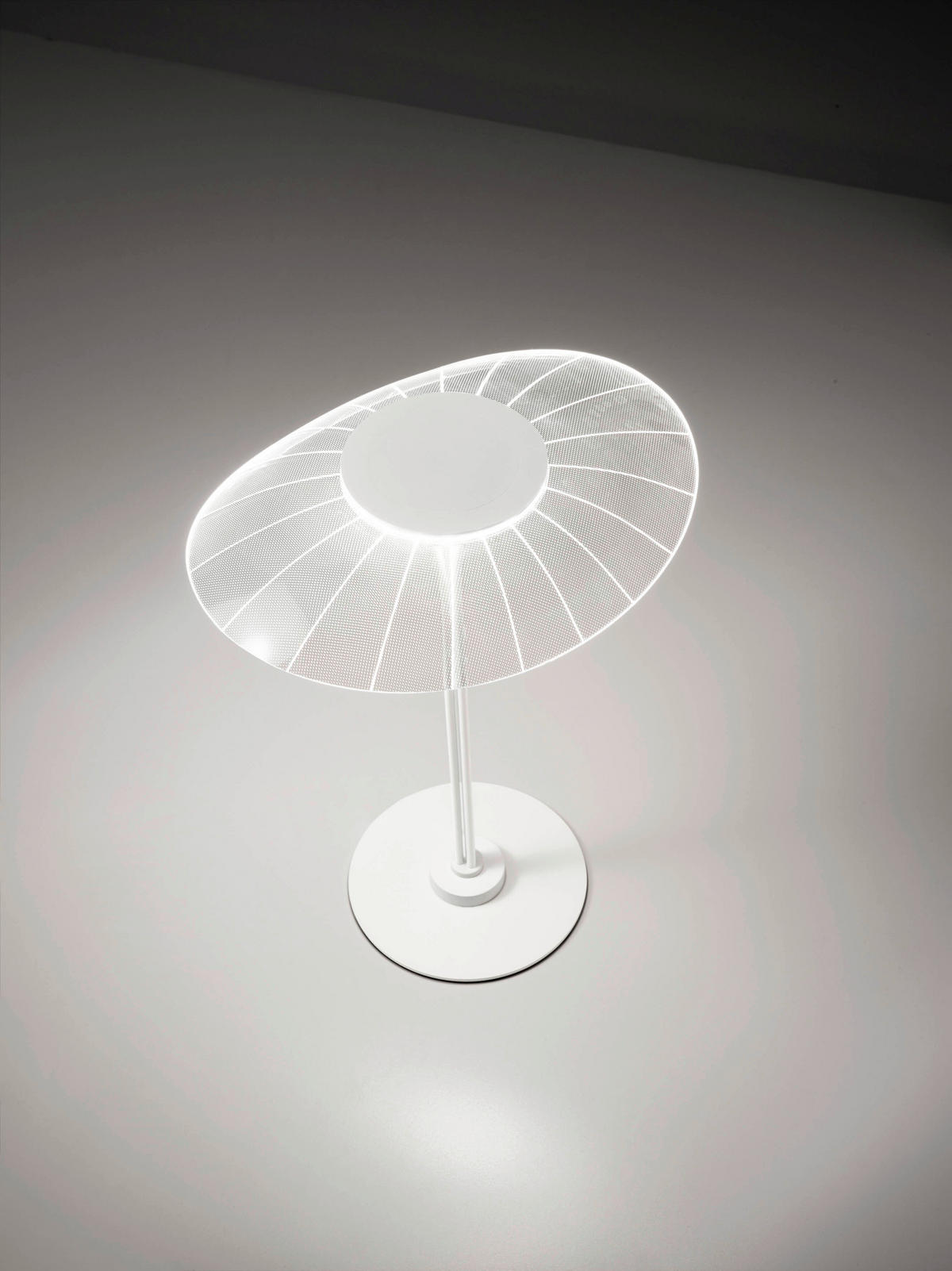 LED-TISCHLEUCHTE Vela 29/23/36,5 cm   - Weiß, Basics, Kunststoff/Metall (29/23/36,5cm) - Fabas Luce