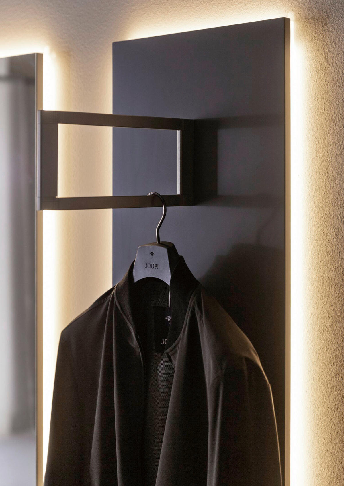 GARDEROBE  in 240/195/43 cm  - Schieferfarben/Silberfarben, Design, Holzwerkstoff/Metall (240/195/43cm) - Joop!