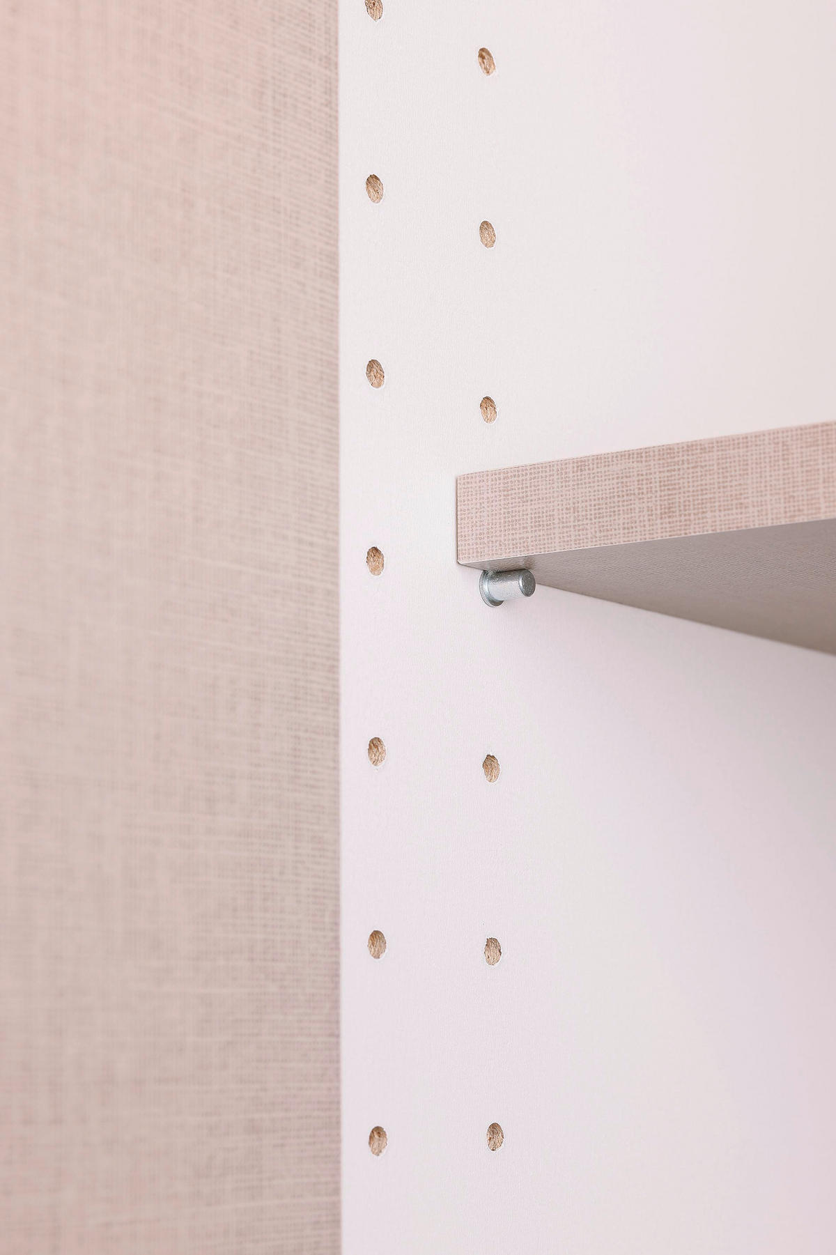 DREHTÜRENSCHRANK in Weiss, Eiche Artisan  - Weiss/Eiche Artisan, Basics, Holzwerkstoff (136/197/54cm) - Rauch Möbel