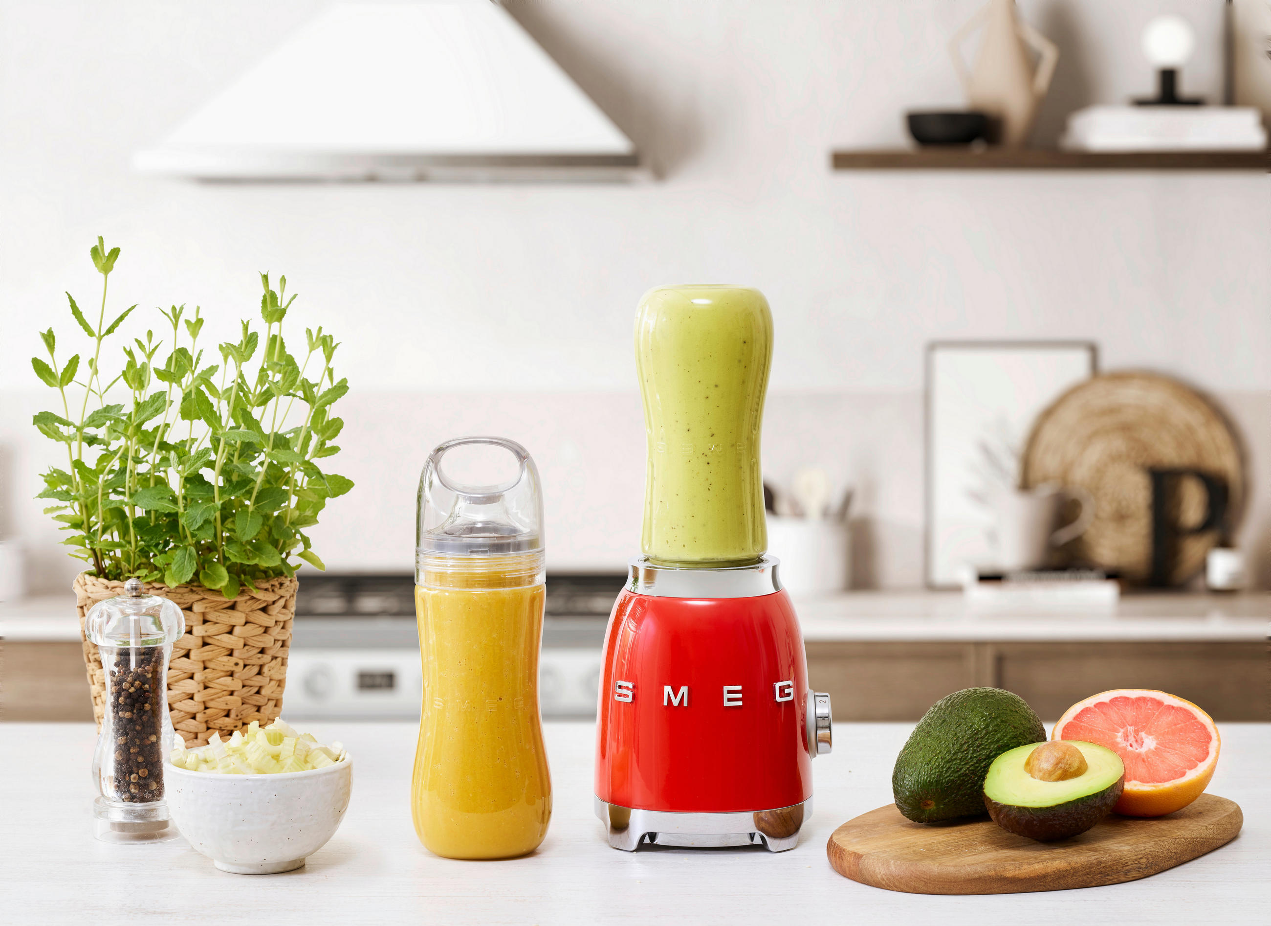 SMOOTHIE MAKER - Rot, Trend, Metall (14.2/33.5/13.6cm) - SMEG