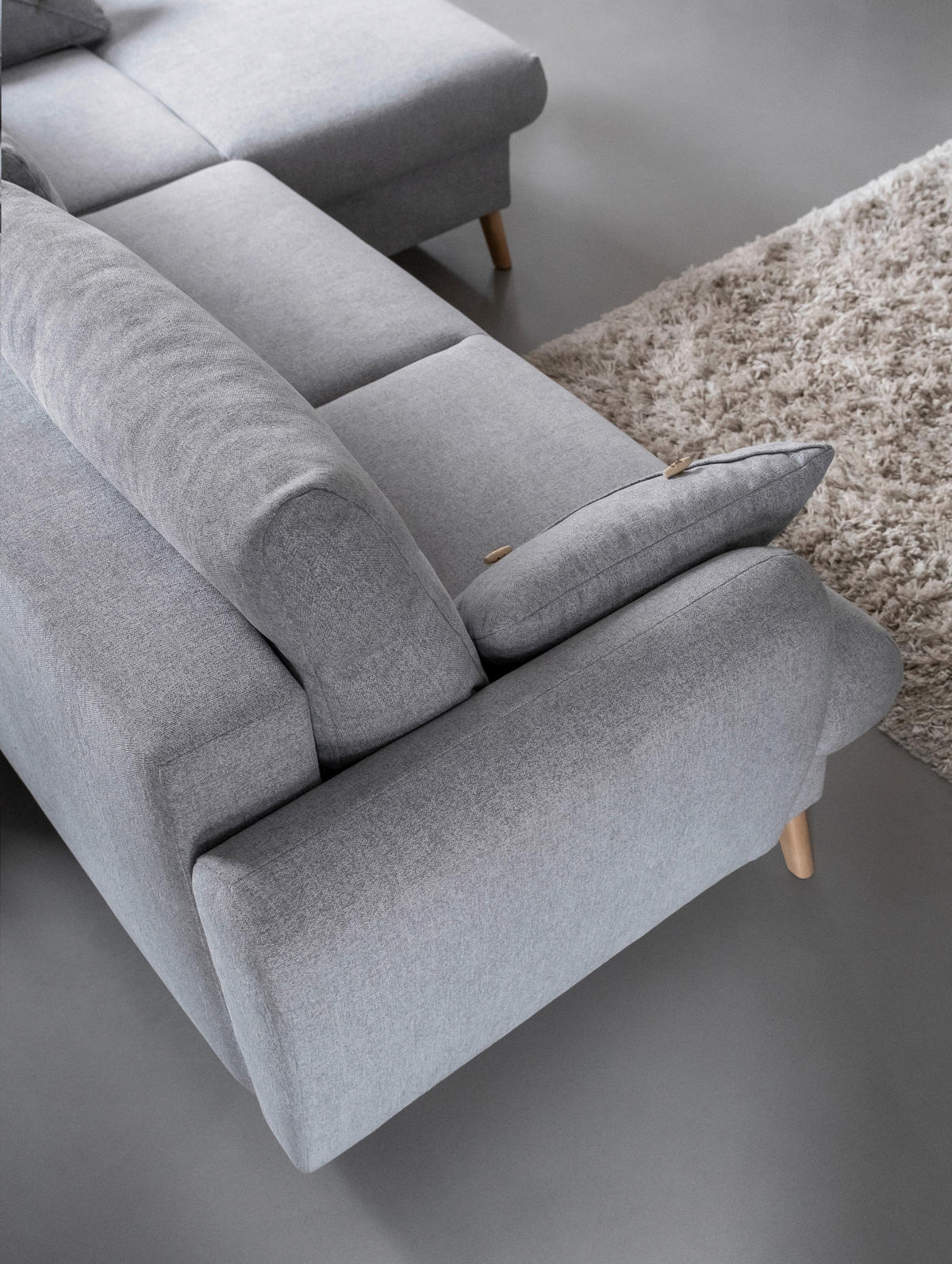 ECKSOFA in Chenille Hellgrau  - Hellgrau/Naturfarben, Holz/Textil (235/157cm) - MID.YOU