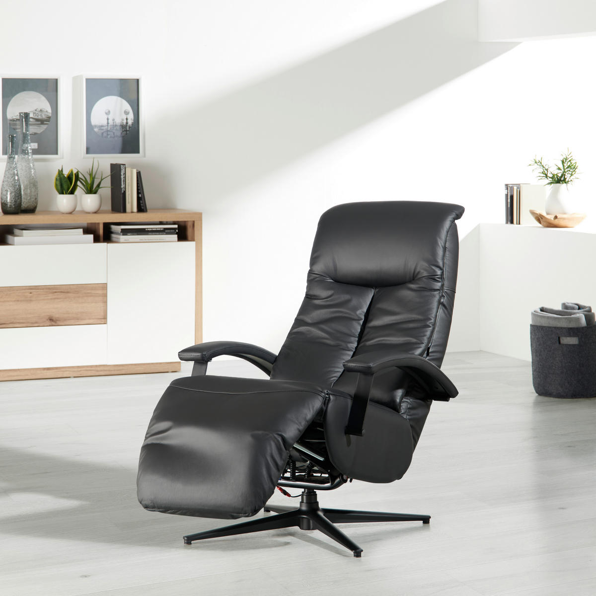 POČIVALNIK,  črna, barve aluminija kovina, tekstil, usnje - črna/barve aluminija, Design, kovina/tekstil (68/112/86cm) - Cantus