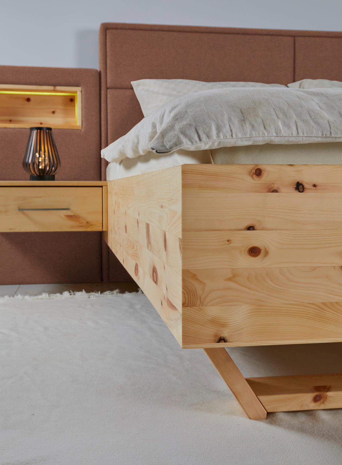 BETT 200/200 cm  Zirbelkieferfarben, Rostfarben   - Rostfarben/Zirbelkieferfarben, Natur, Holz/Textil (200/200cm) - Valnatura