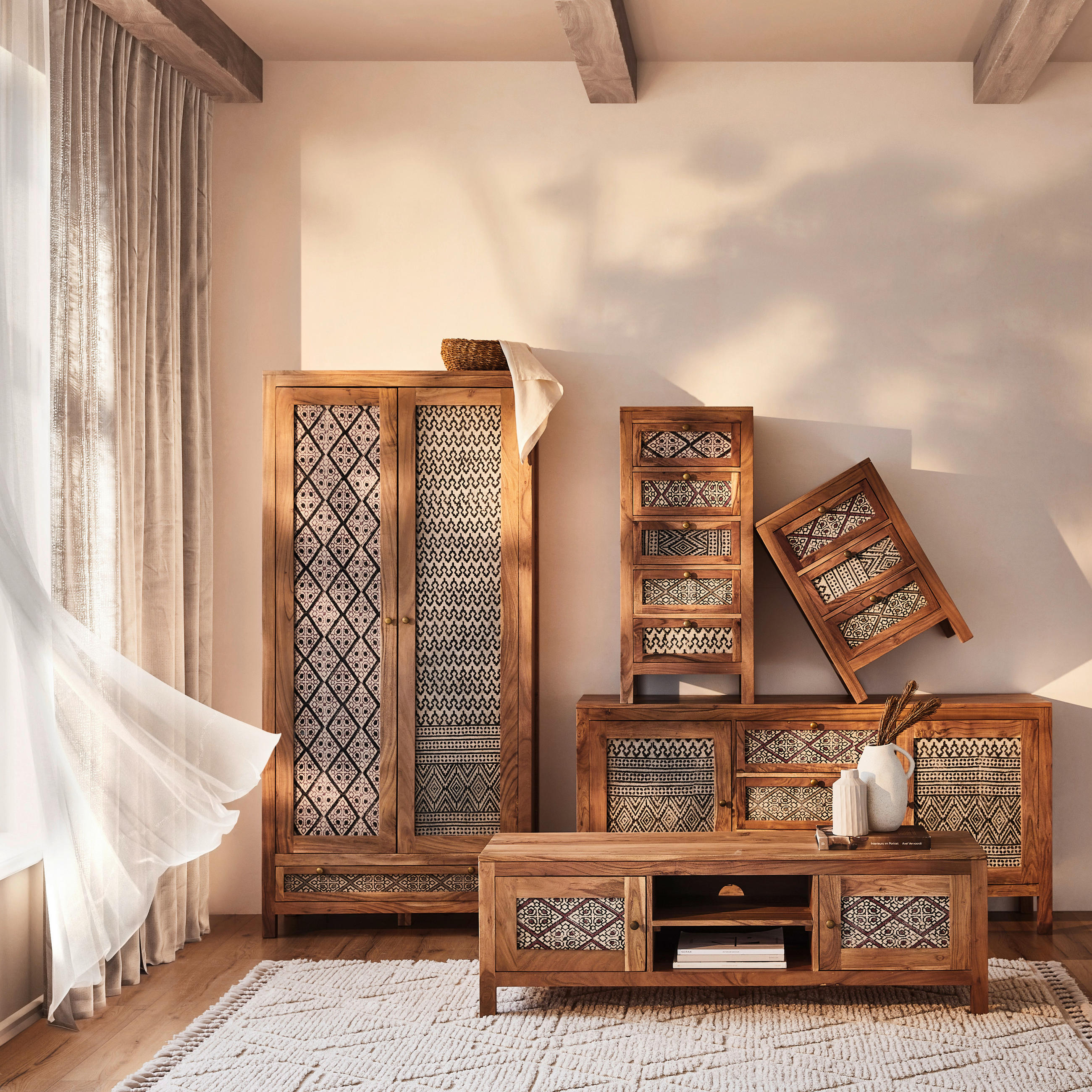 LOWBOARD  in 140/45/42 cm  - Messingfarben/Akaziefarben, LIFESTYLE, Holz/Textil (140/45/42cm) - Livetastic