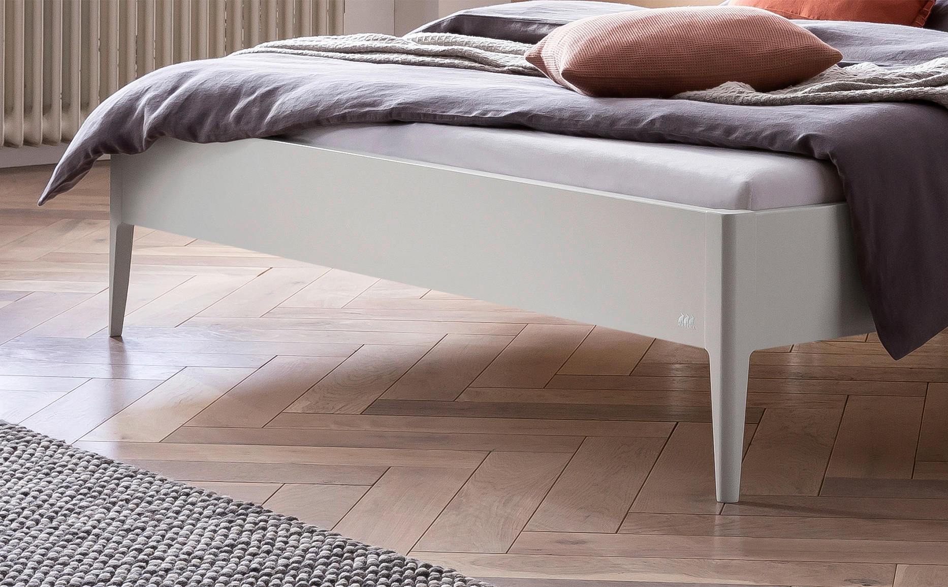 Thumbnail - Hasena Bett, Weiß, Hellgrau, Höhe ca. 22 cm, 140x200 cm, gepolstertes Kopfteil, in verschiedenen Holzarten erhältlich, G...